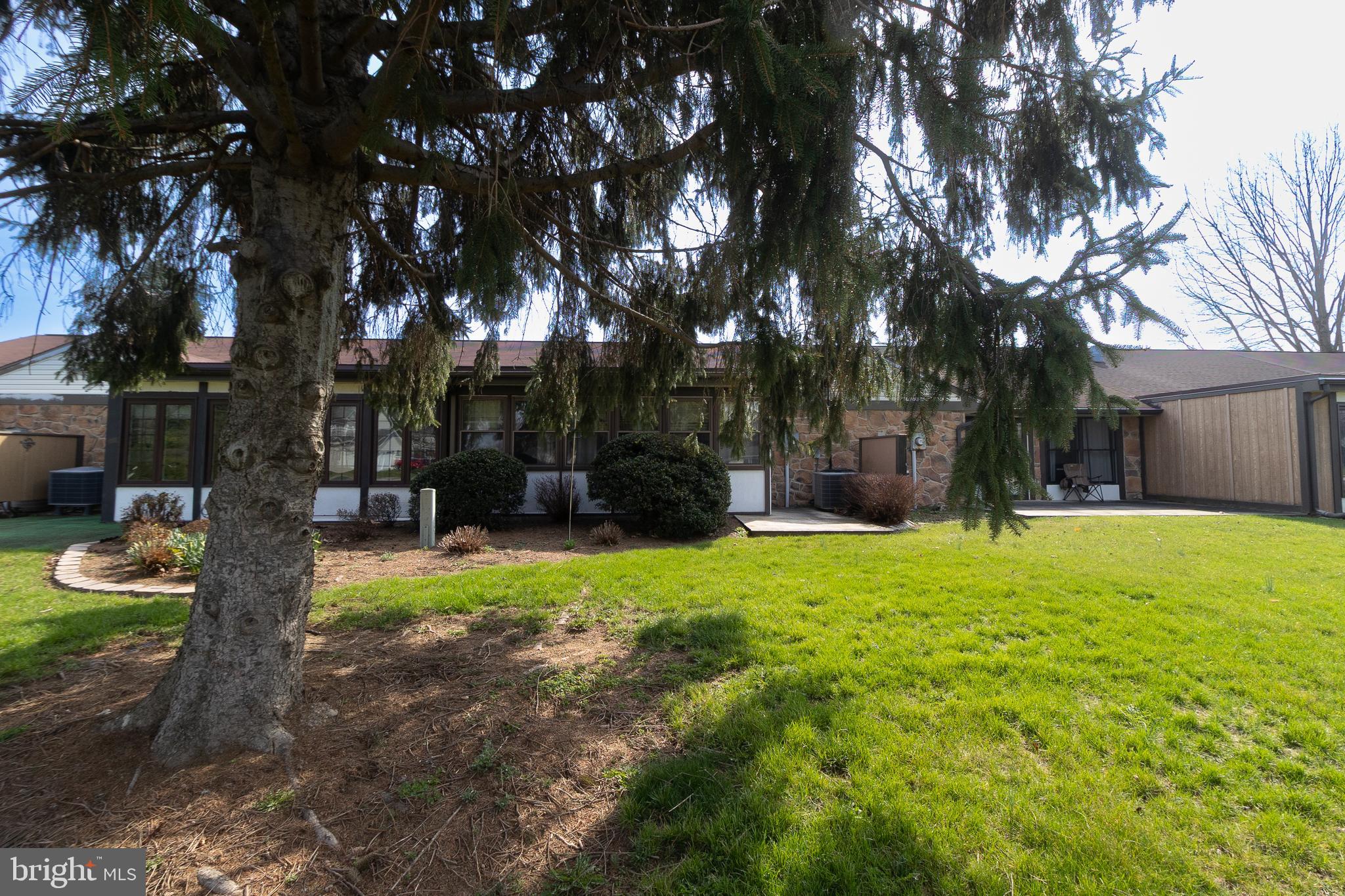 THE VILLAS - Residential