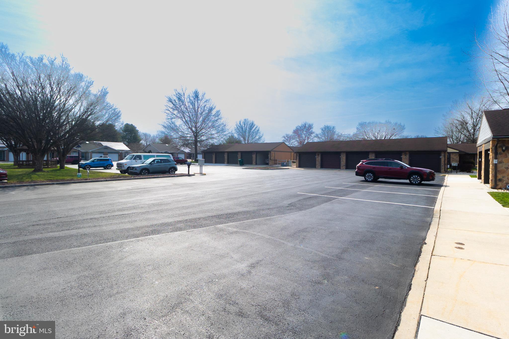 THE VILLAS - Residential