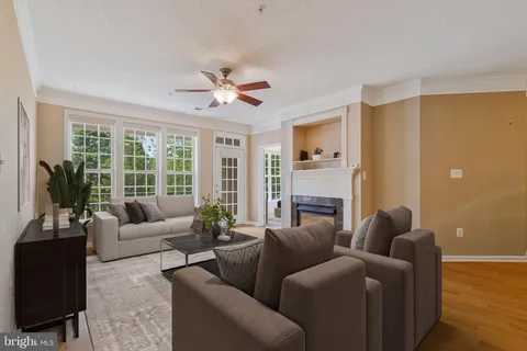 12170 Abington Hall Place Unit 204, Reston, VA MLS: VAFX2239624