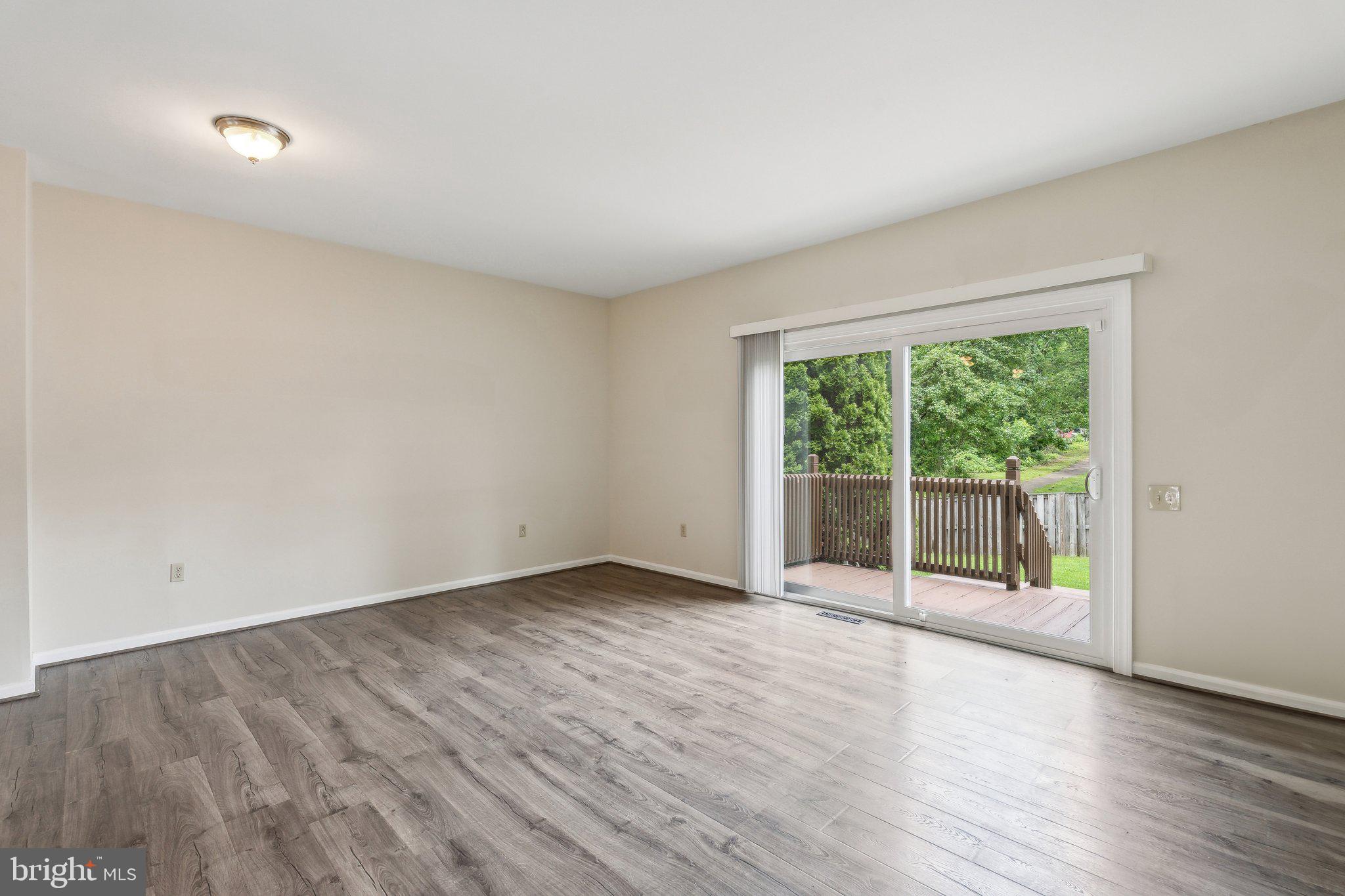 WOODSTONE - Residential Lease