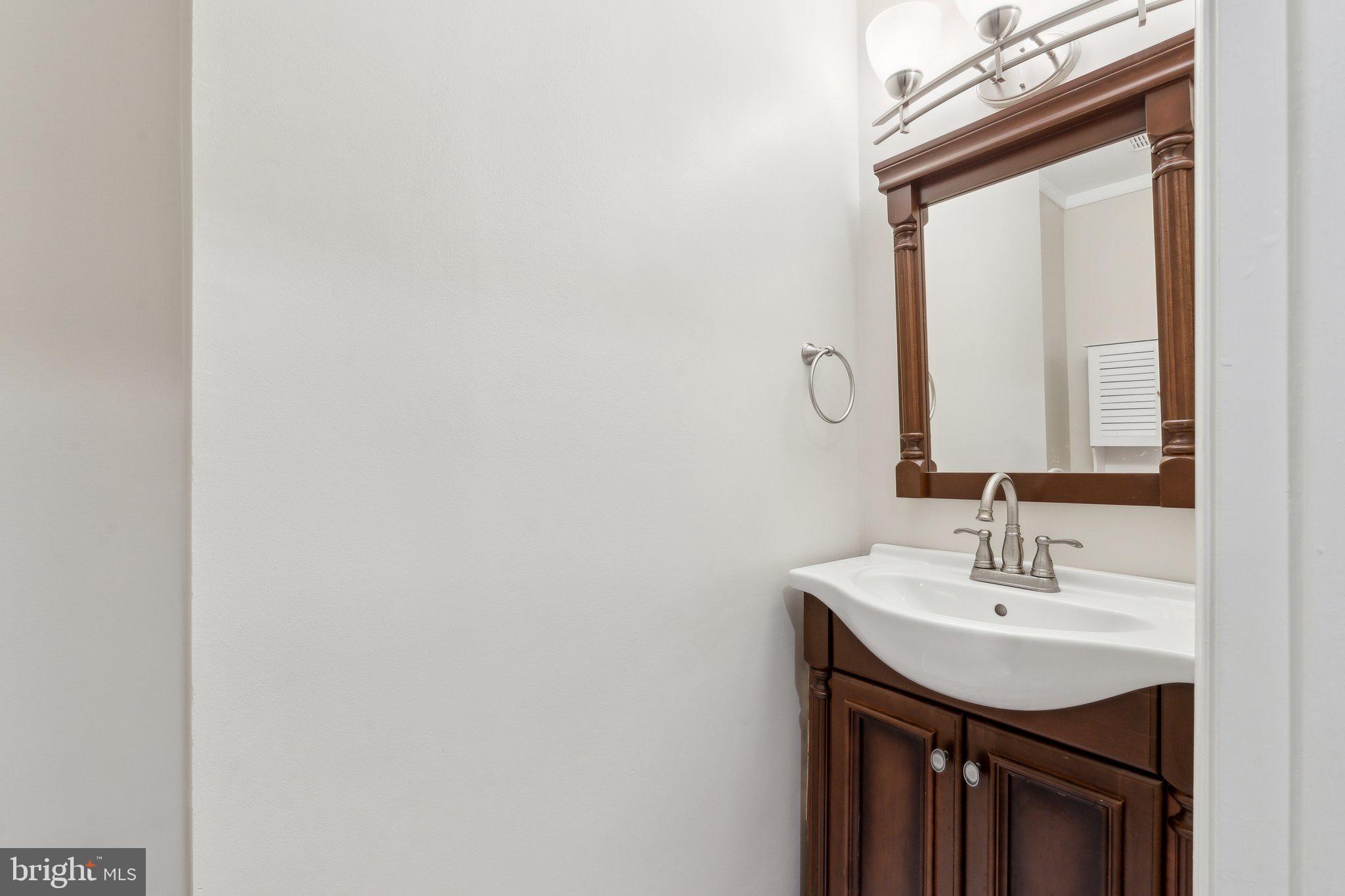 WOODSTONE - Residential Lease