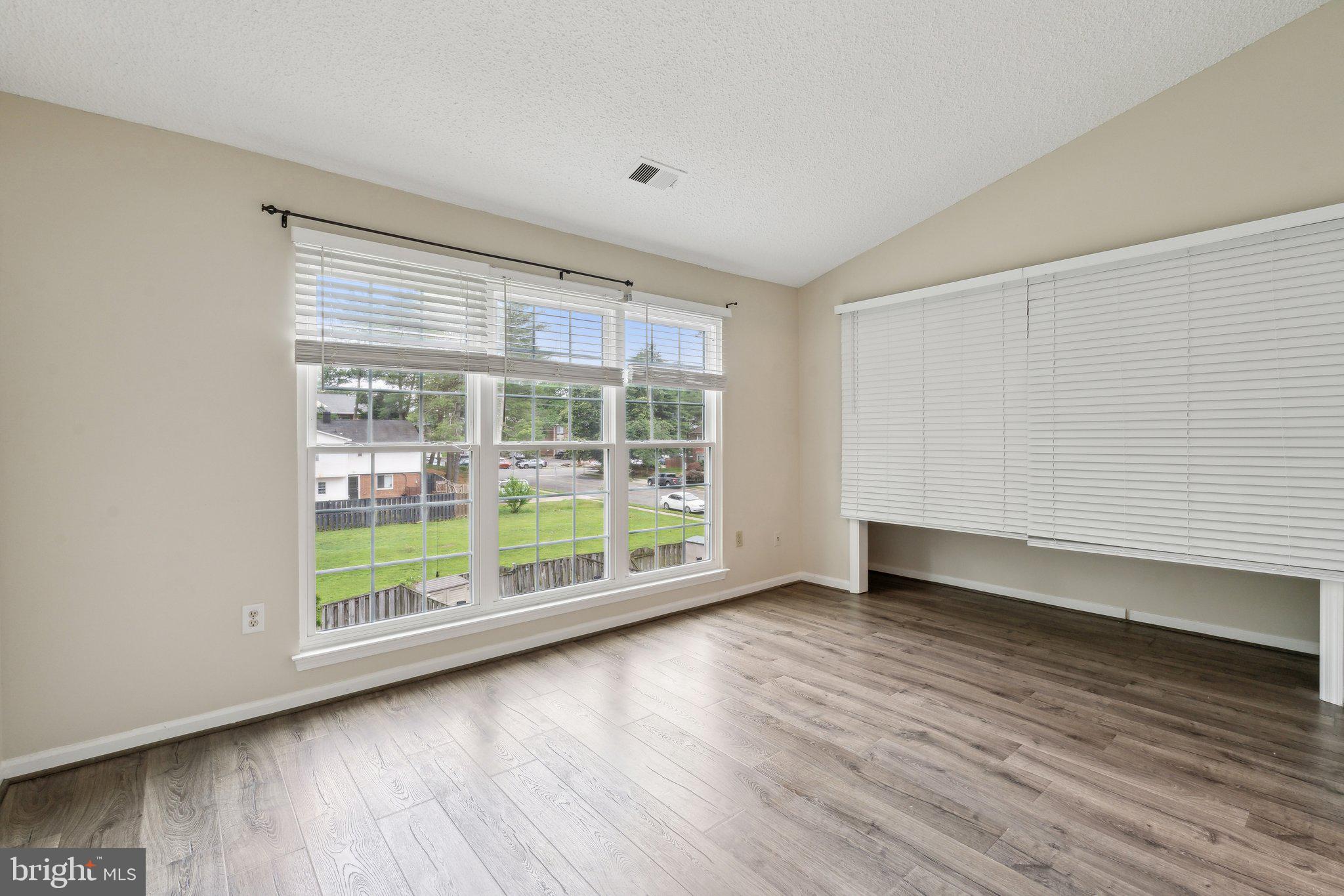 WOODSTONE - Residential Lease