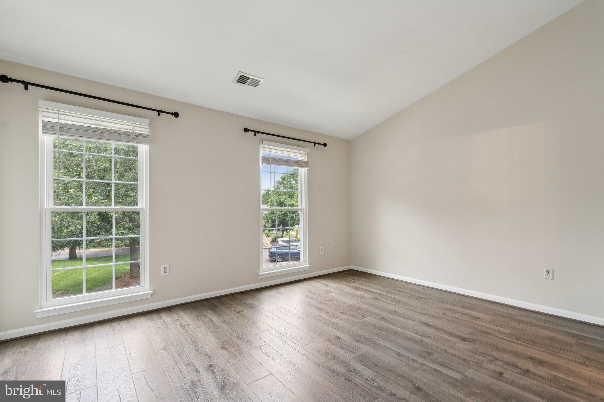 WOODSTONE - Residential Lease