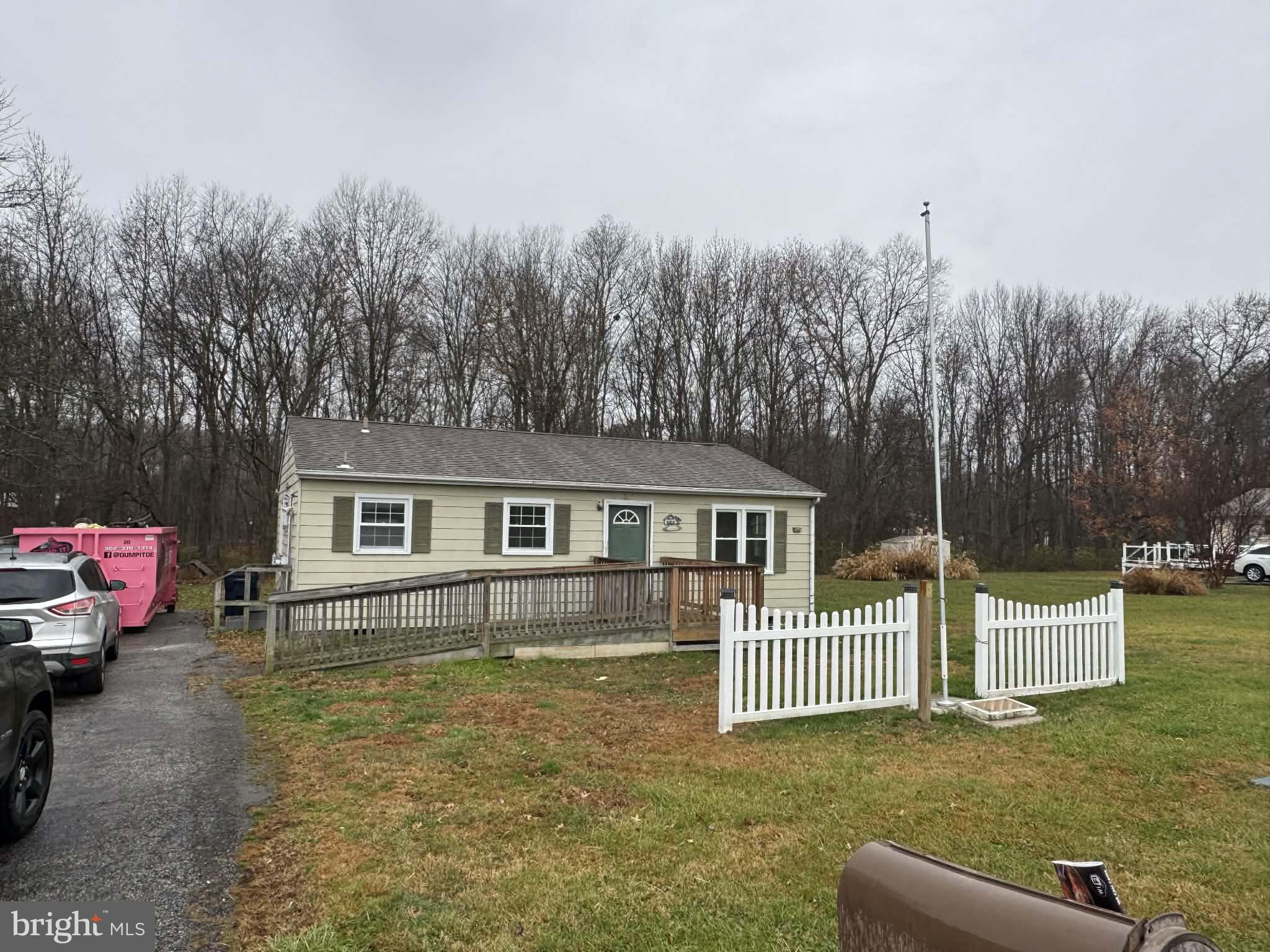 183 KNIGHTS CORNER ROAD