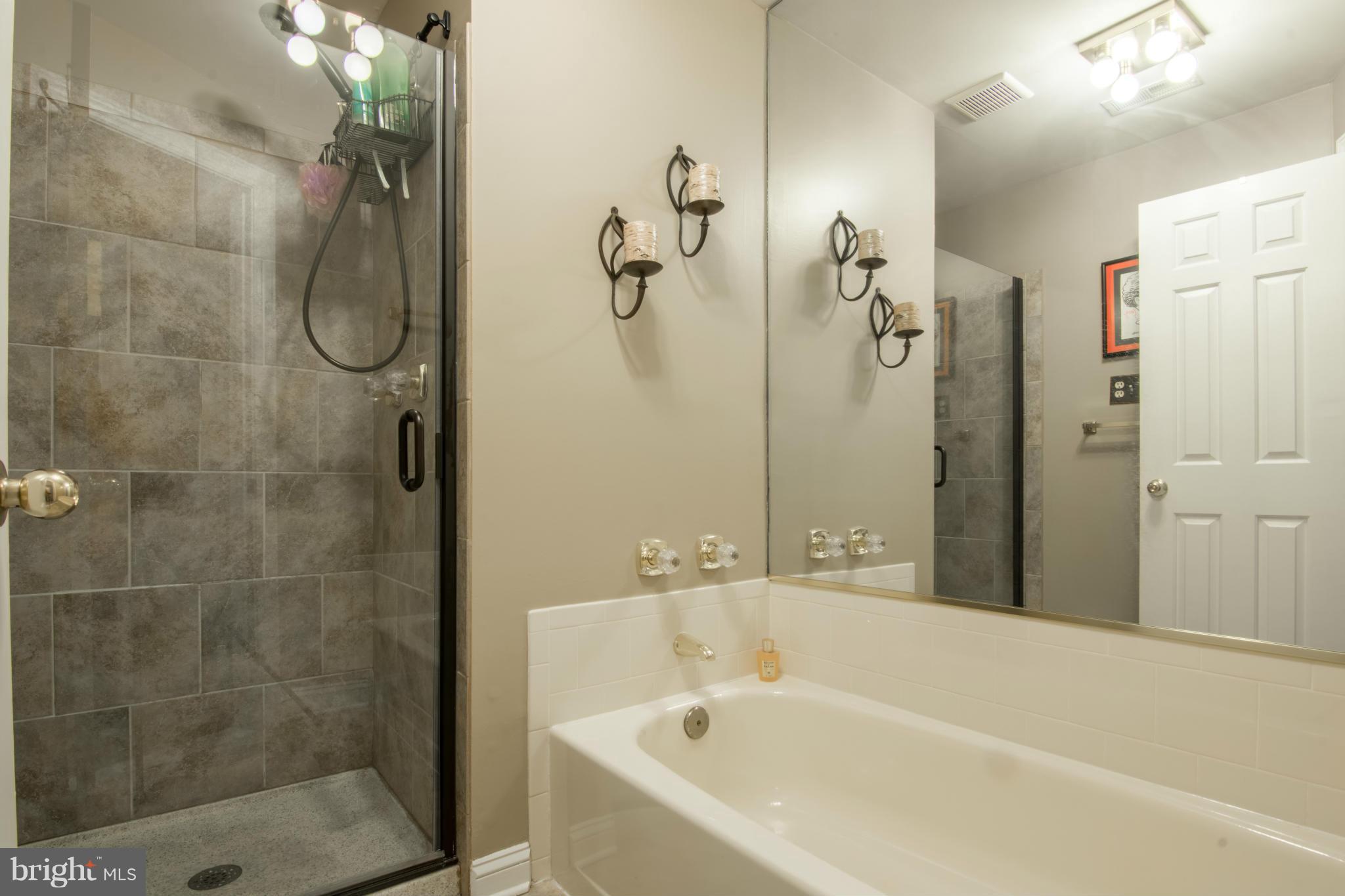 COACH HOUSE AT MCDONOGH - Residential