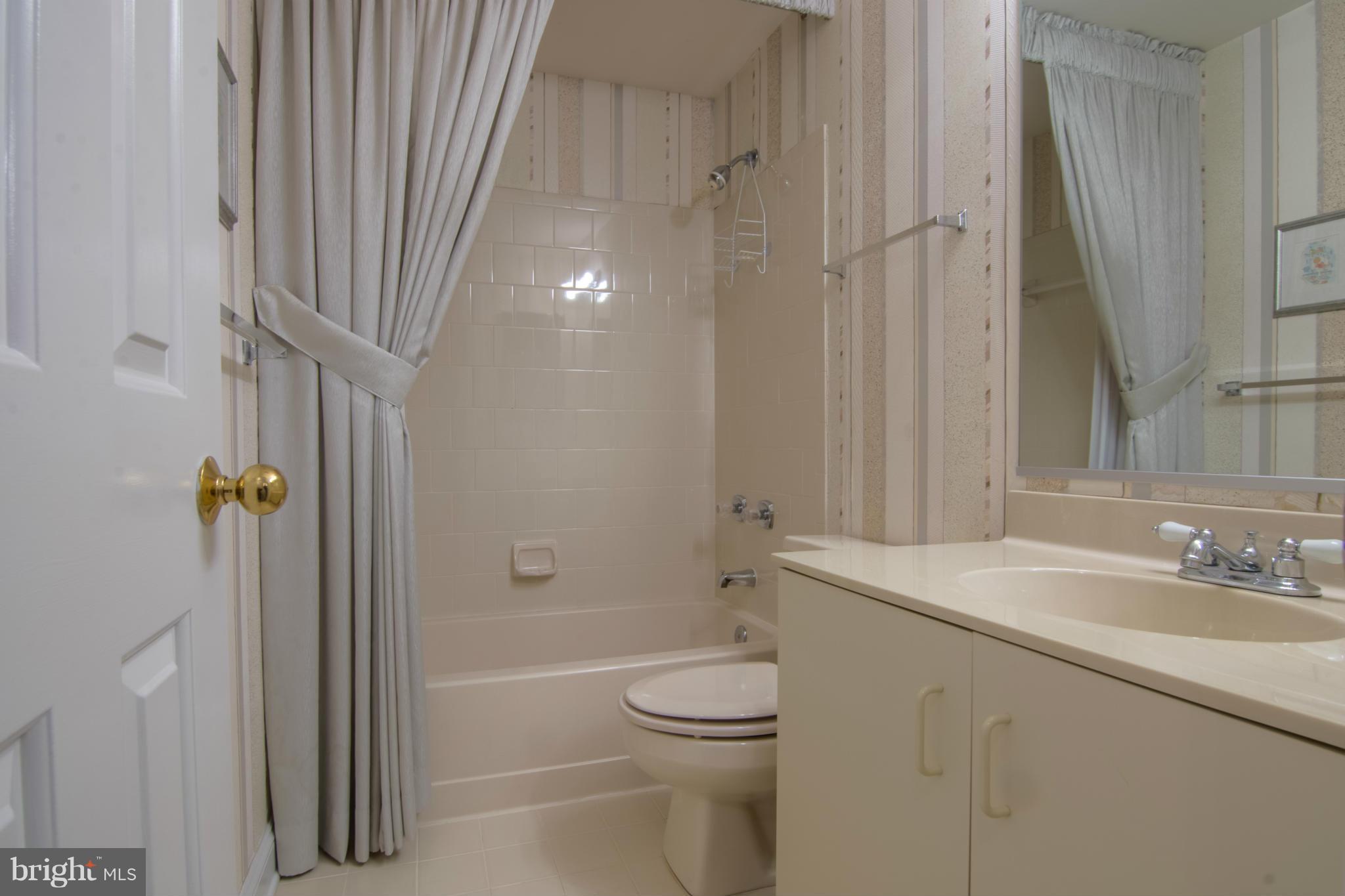 COACH HOUSE AT MCDONOGH - Residential