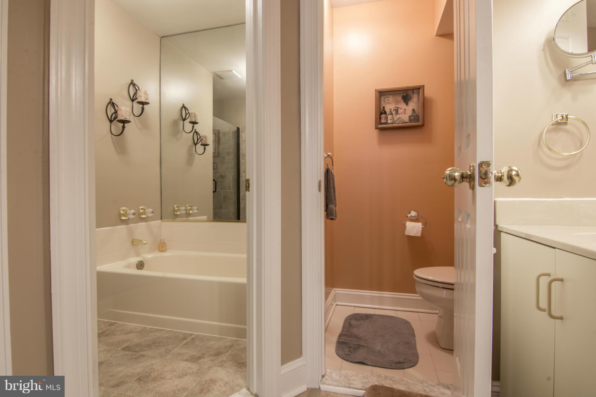 COACH HOUSE AT MCDONOGH - Residential