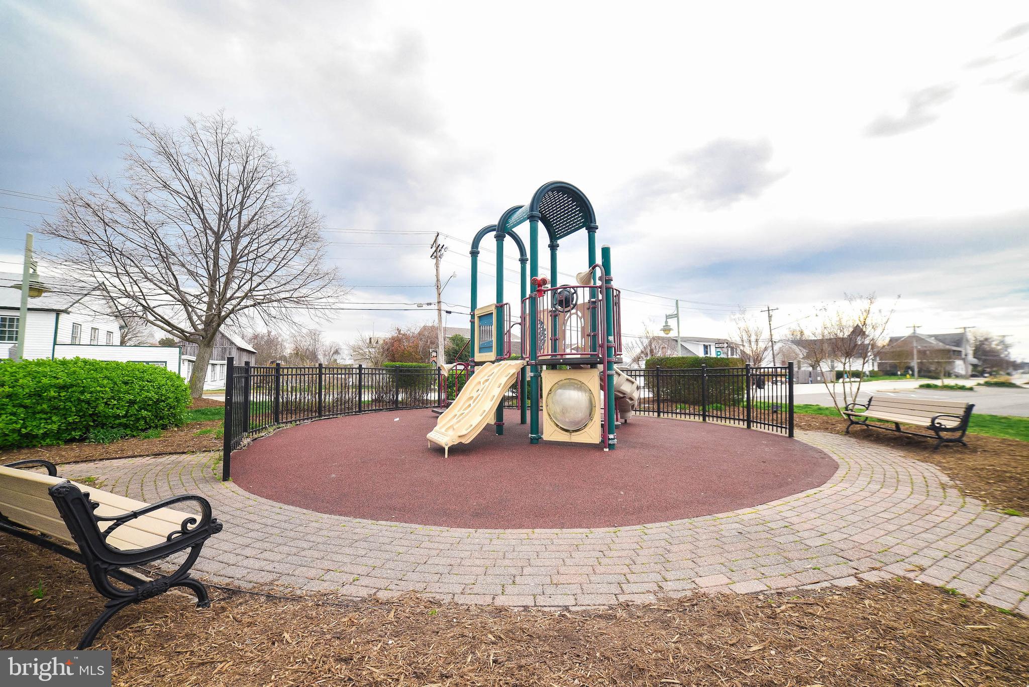 SOLOMONS LANDING - Residential Lease