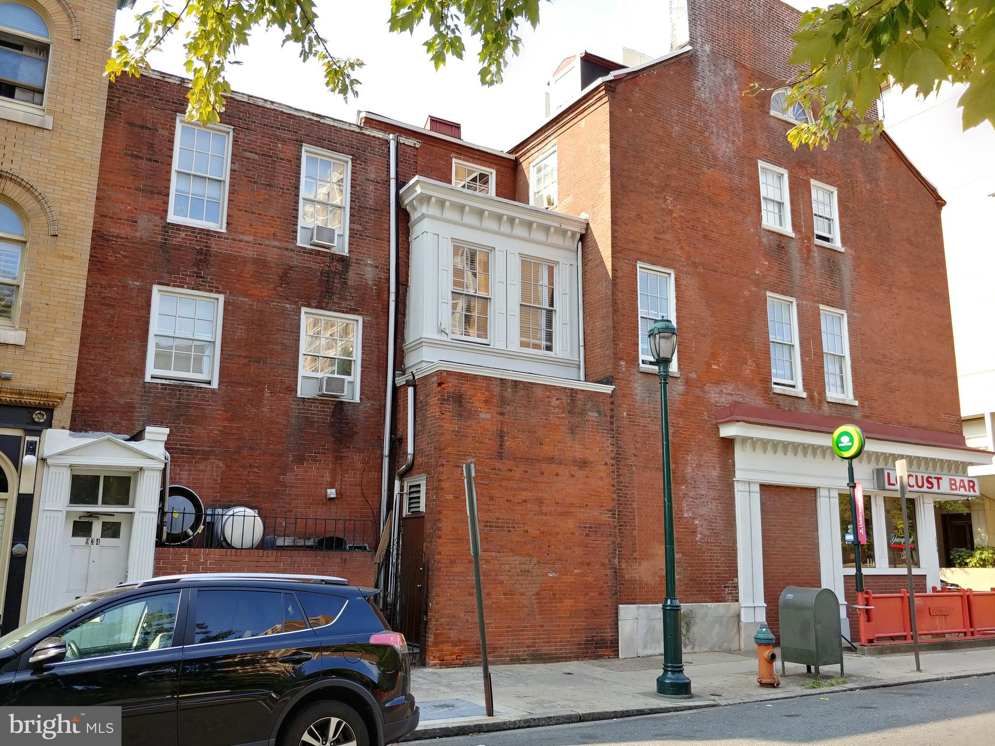 235 S 10TH STREET