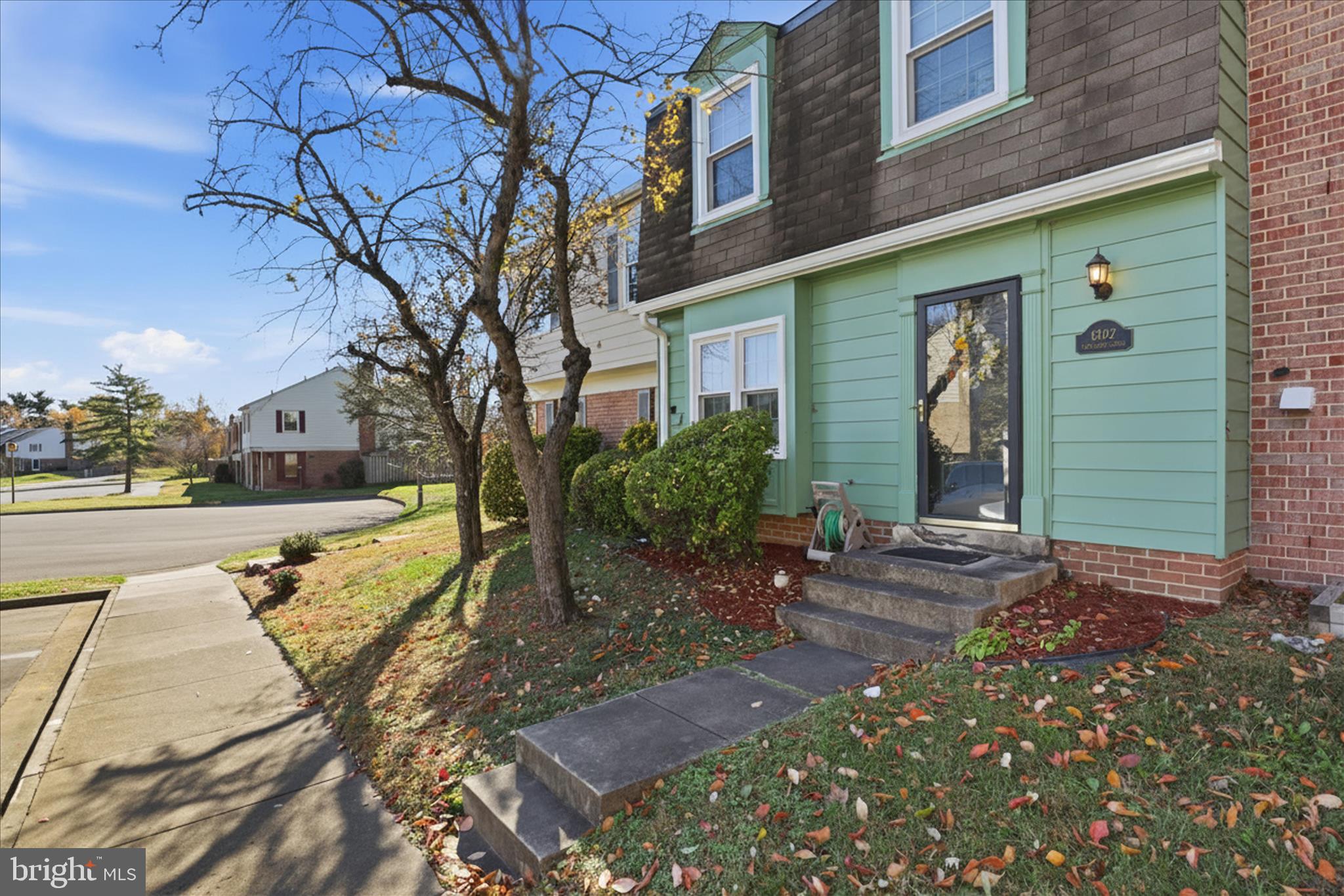 6502 GREYLEDGE COURT