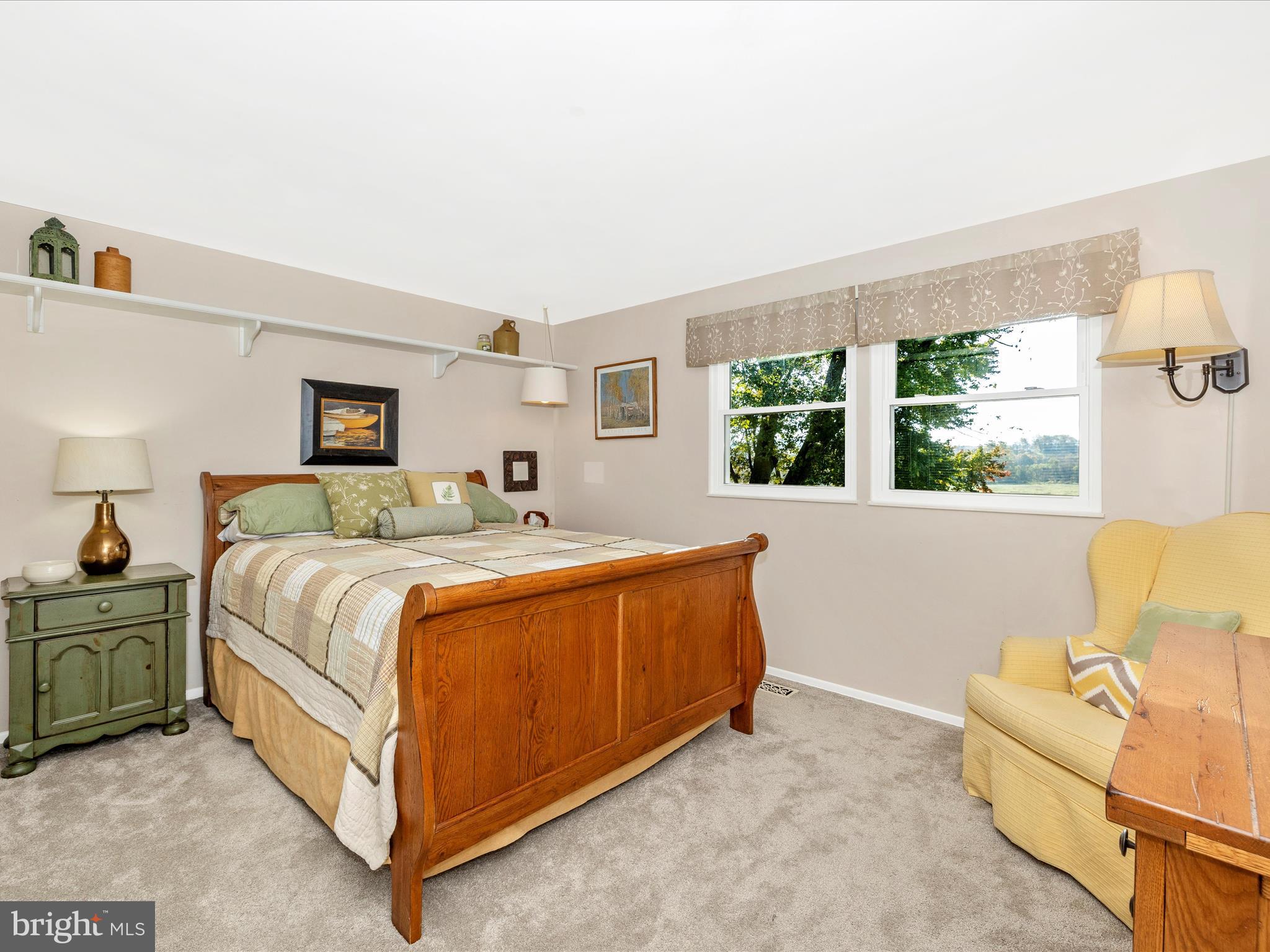 GLADE TOWN - Residential