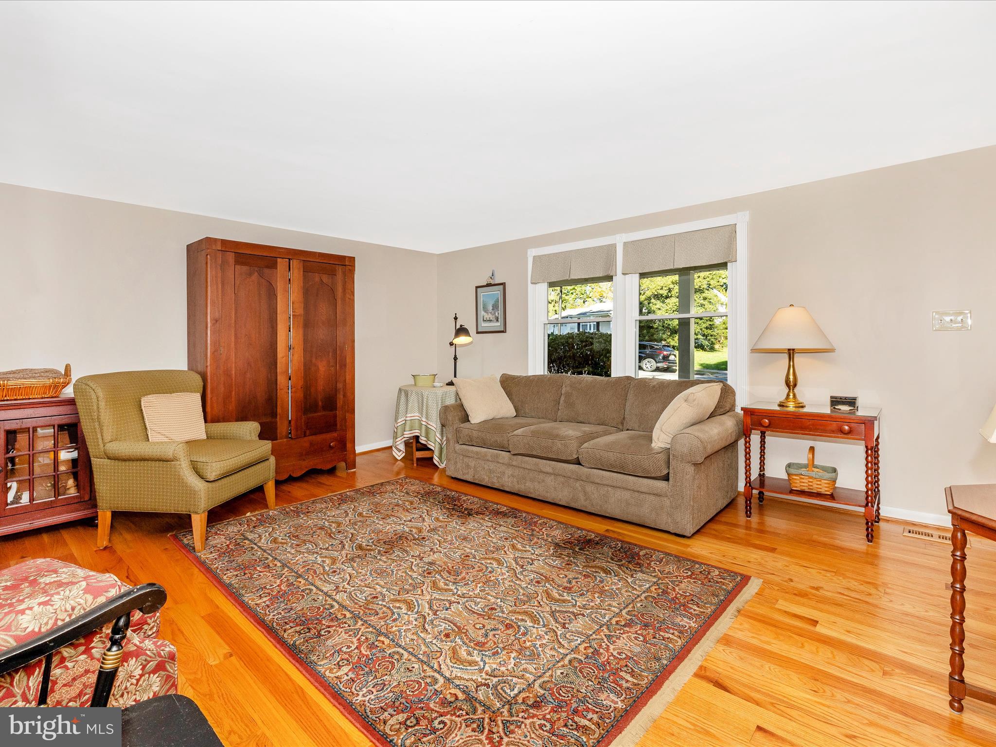 GLADE TOWN - Residential