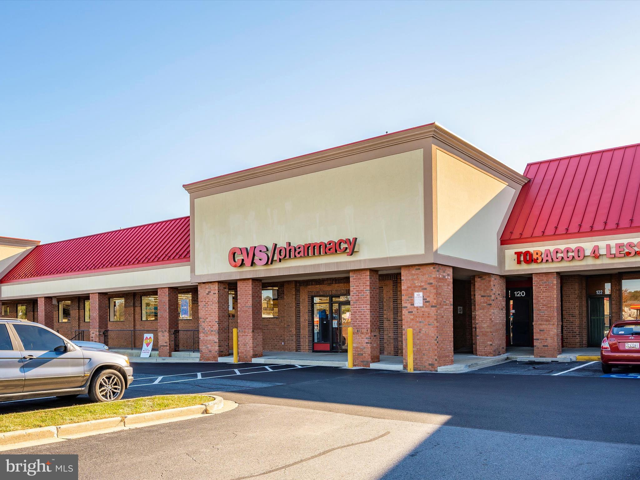 GLADE TOWN - Residential