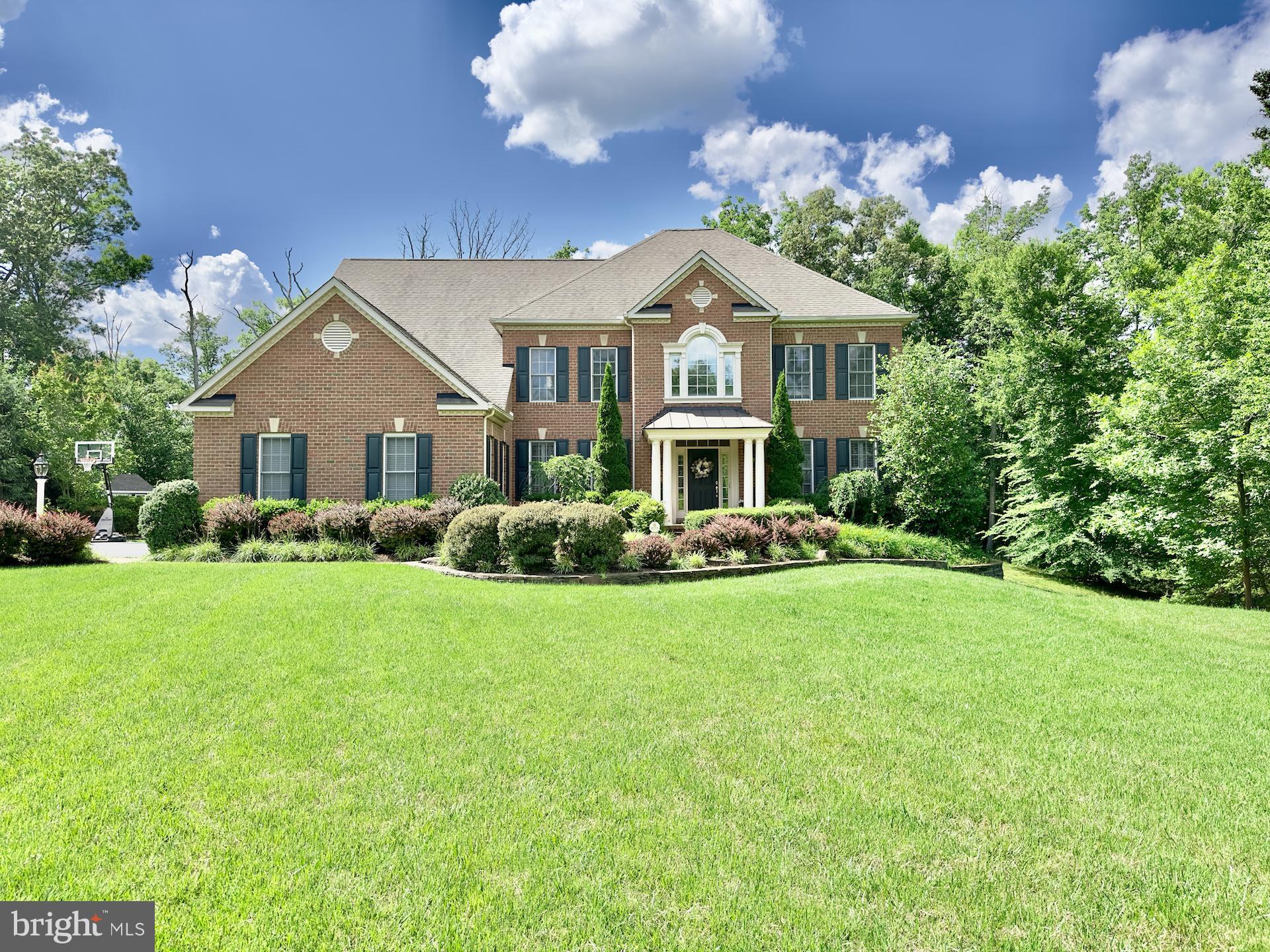 513 BROAD STREAM LANE