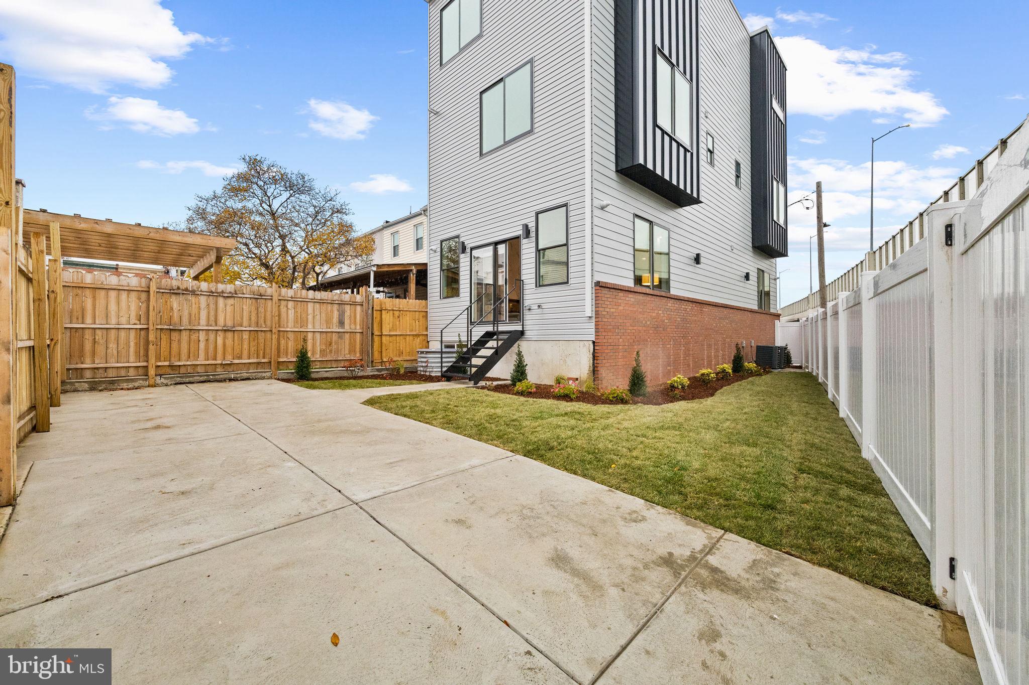 FISHTOWN - Residential