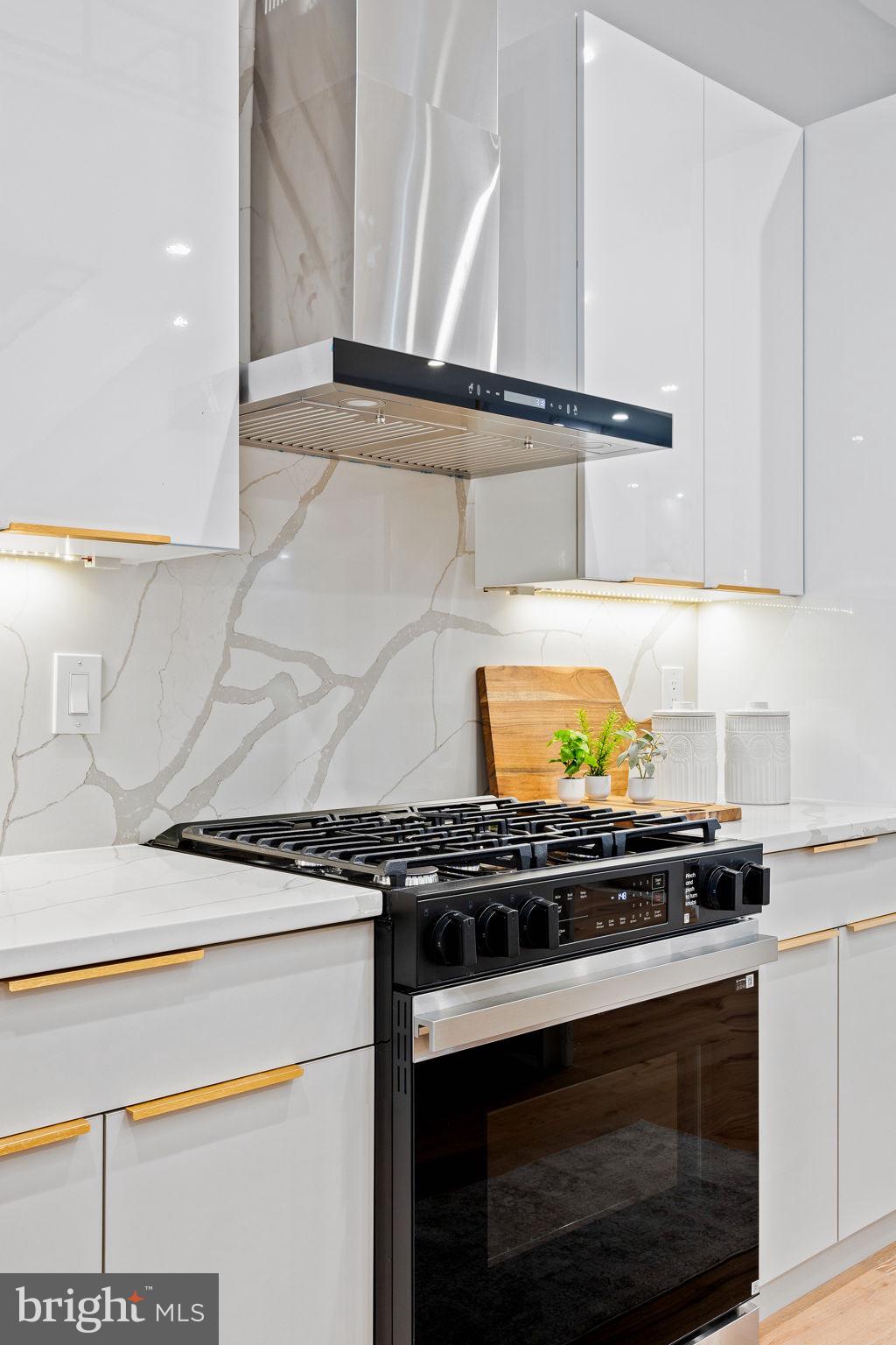 FISHTOWN - Residential