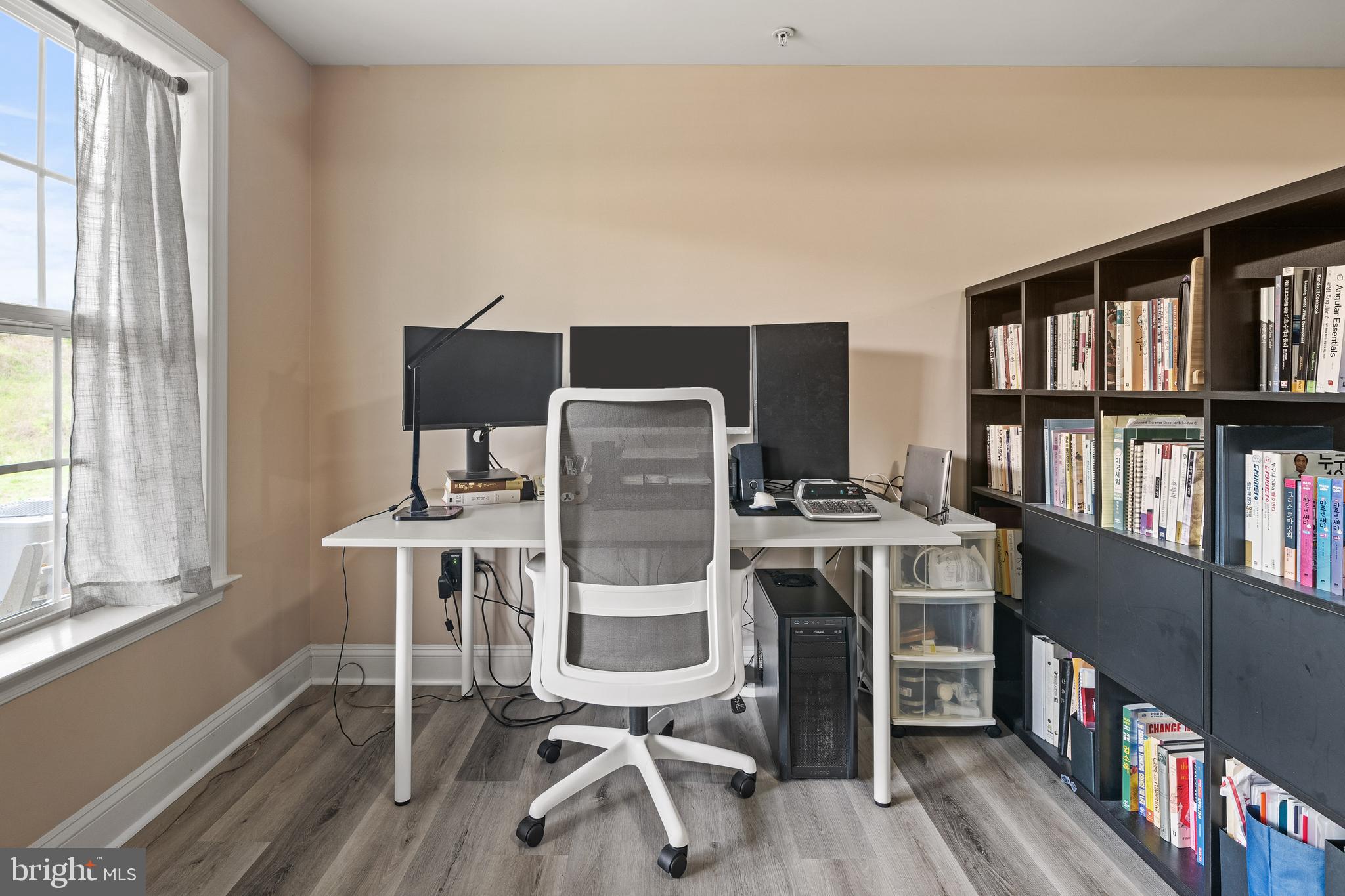 STONE LAKE - Residential