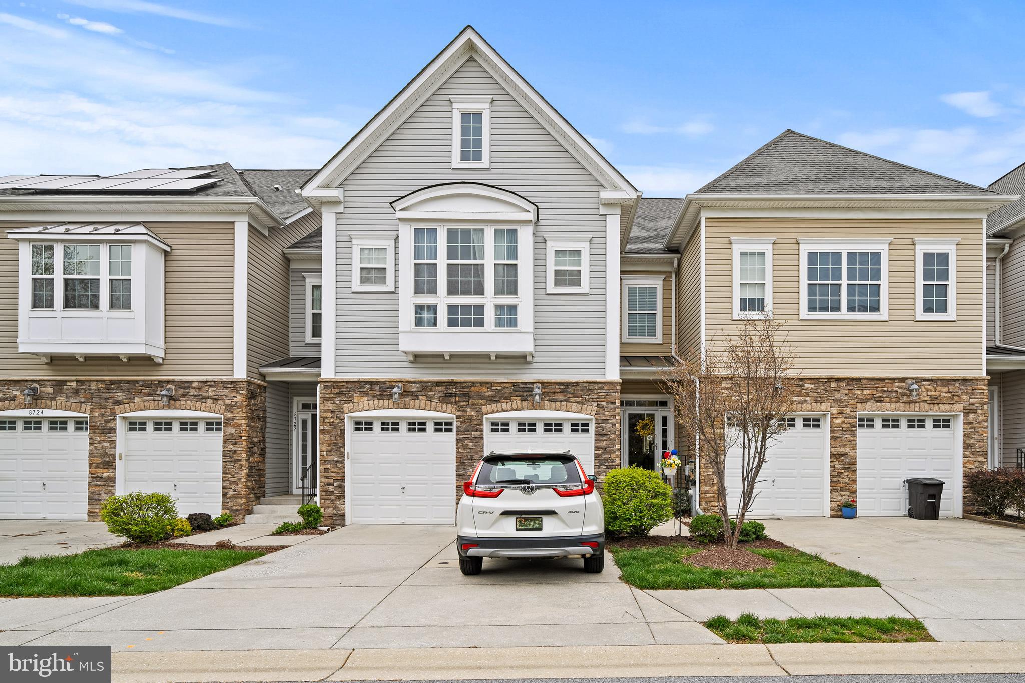 STONE LAKE - Residential