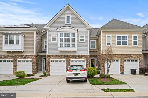 8722 POLISHED PEBBLE WAY LAUREL MD 20723