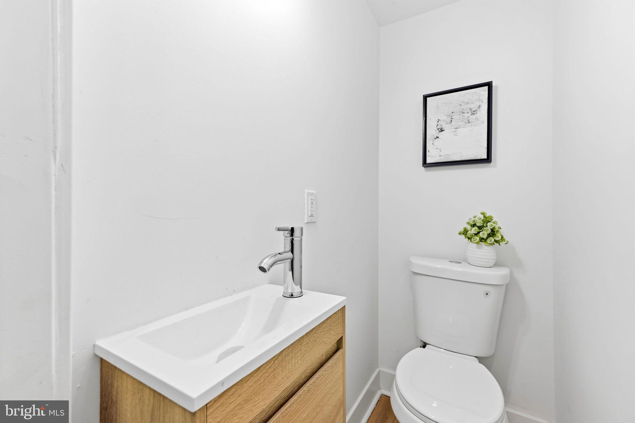 HAMPDEN HISTORIC DISTRICT - Residential