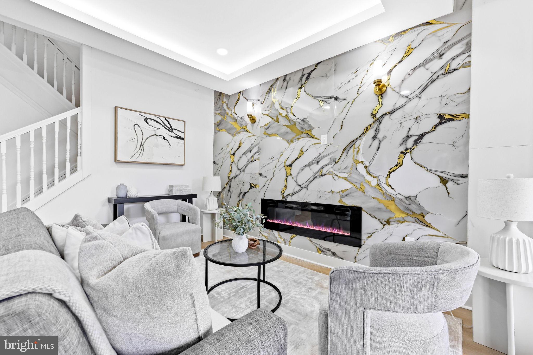 HAMPDEN HISTORIC DISTRICT - Residential