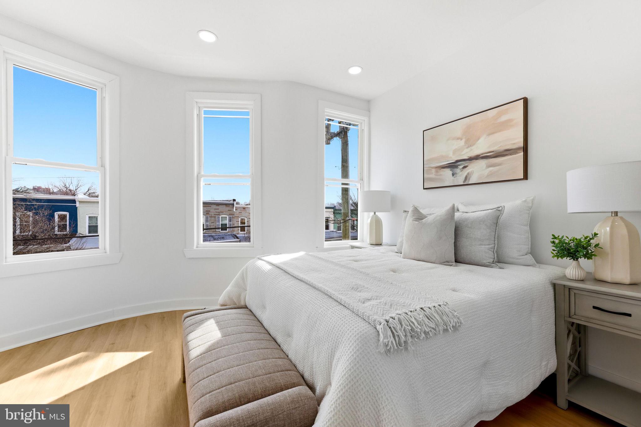 HAMPDEN HISTORIC DISTRICT - Residential