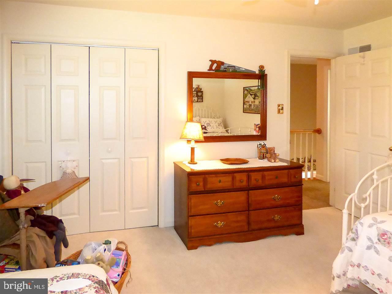 LEXINGTON MEADOWS - Residential