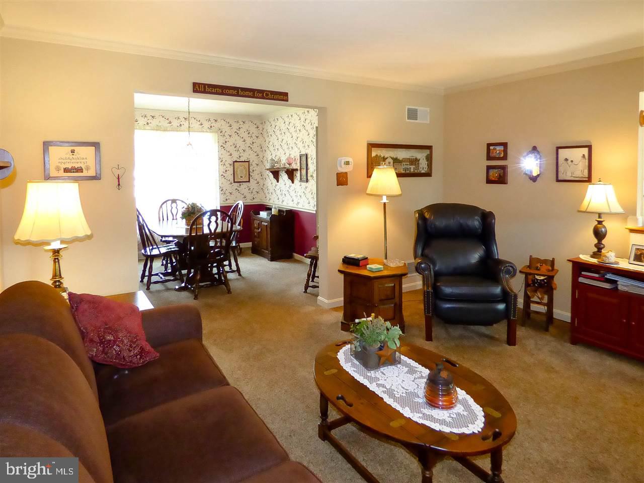 LEXINGTON MEADOWS - Residential