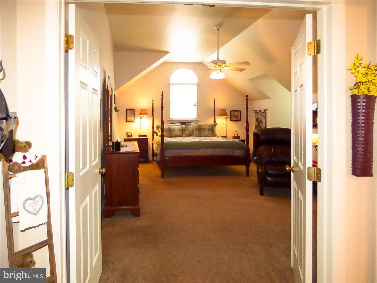 LEXINGTON MEADOWS - Residential