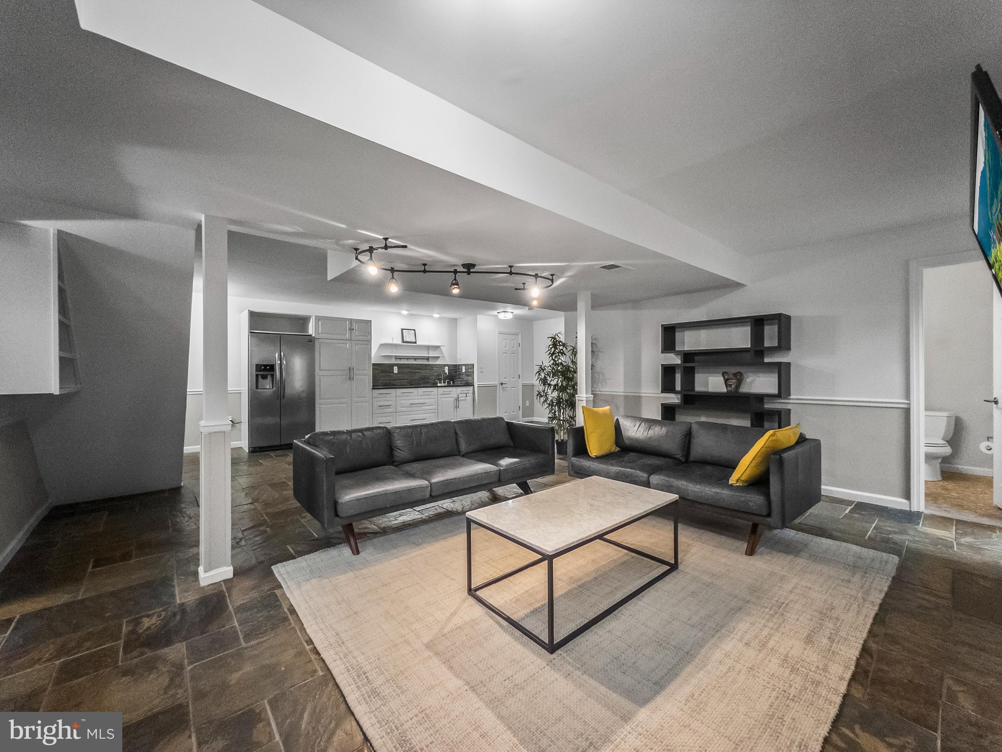 GOSHEN HUNT HILLS - Residential