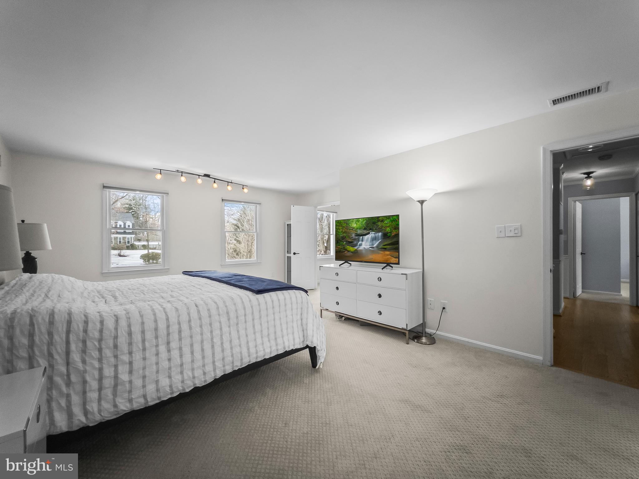 GOSHEN HUNT HILLS - Residential