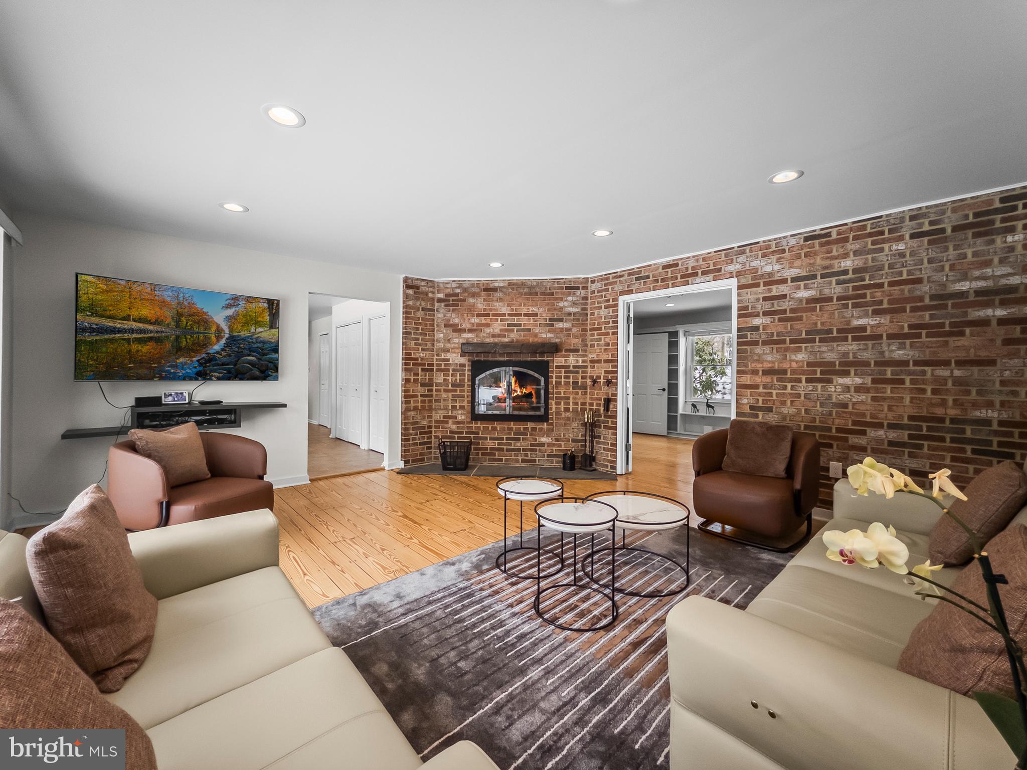 GOSHEN HUNT HILLS - Residential