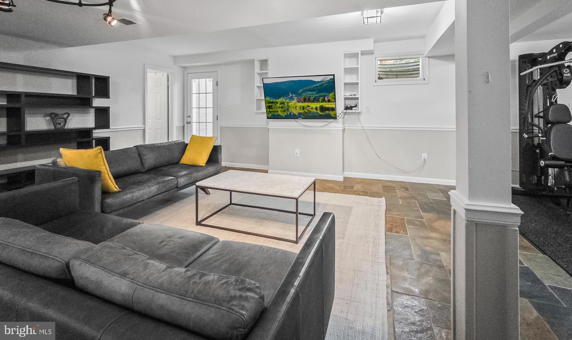 GOSHEN HUNT HILLS - Residential