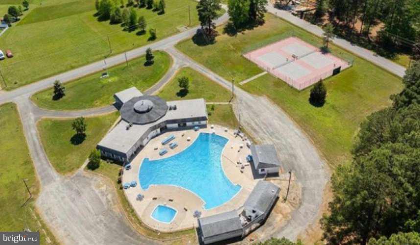 CABIN POINT - Residential