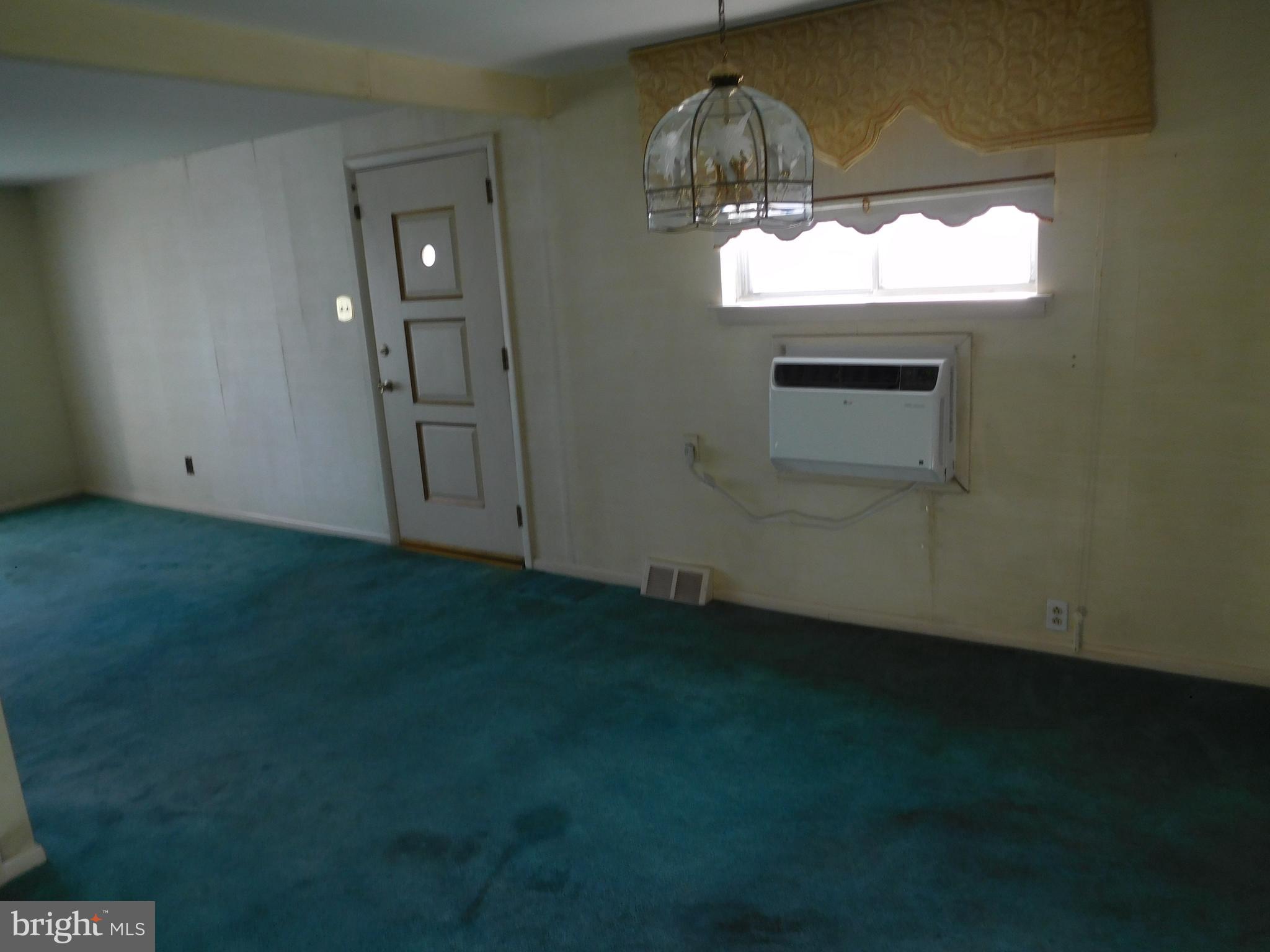 PINE VALLEY - Residential