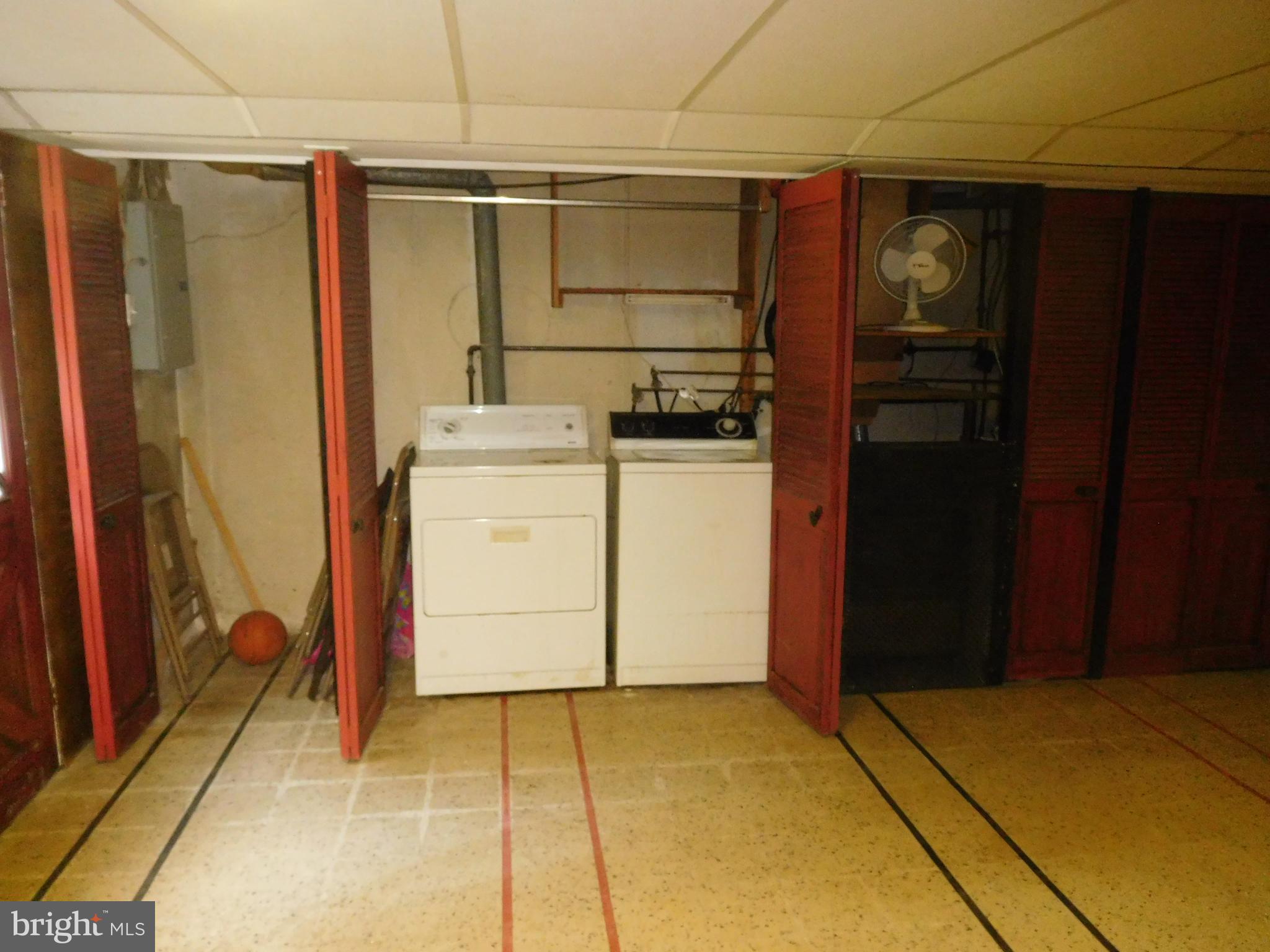 PINE VALLEY - Residential