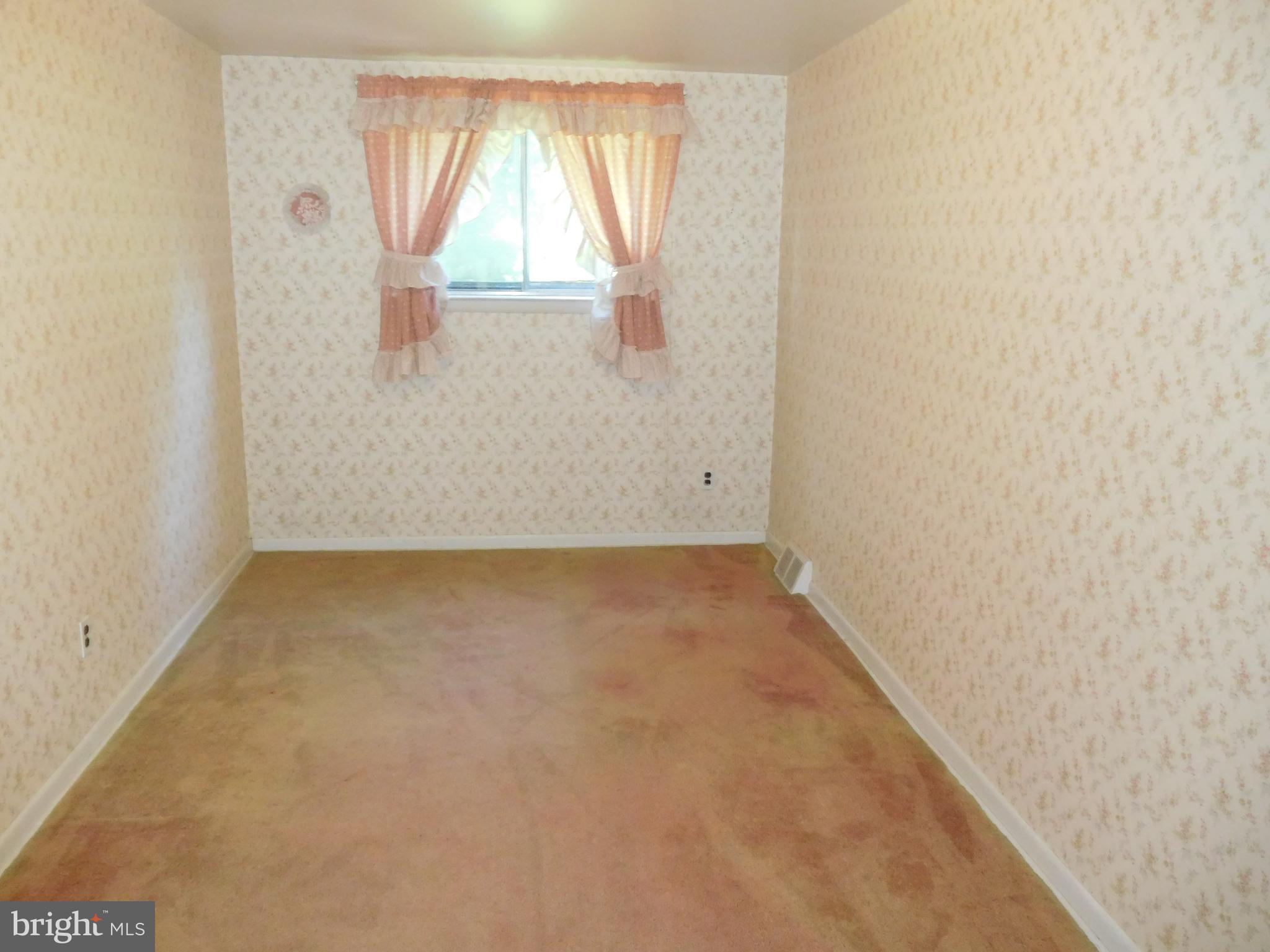 PINE VALLEY - Residential