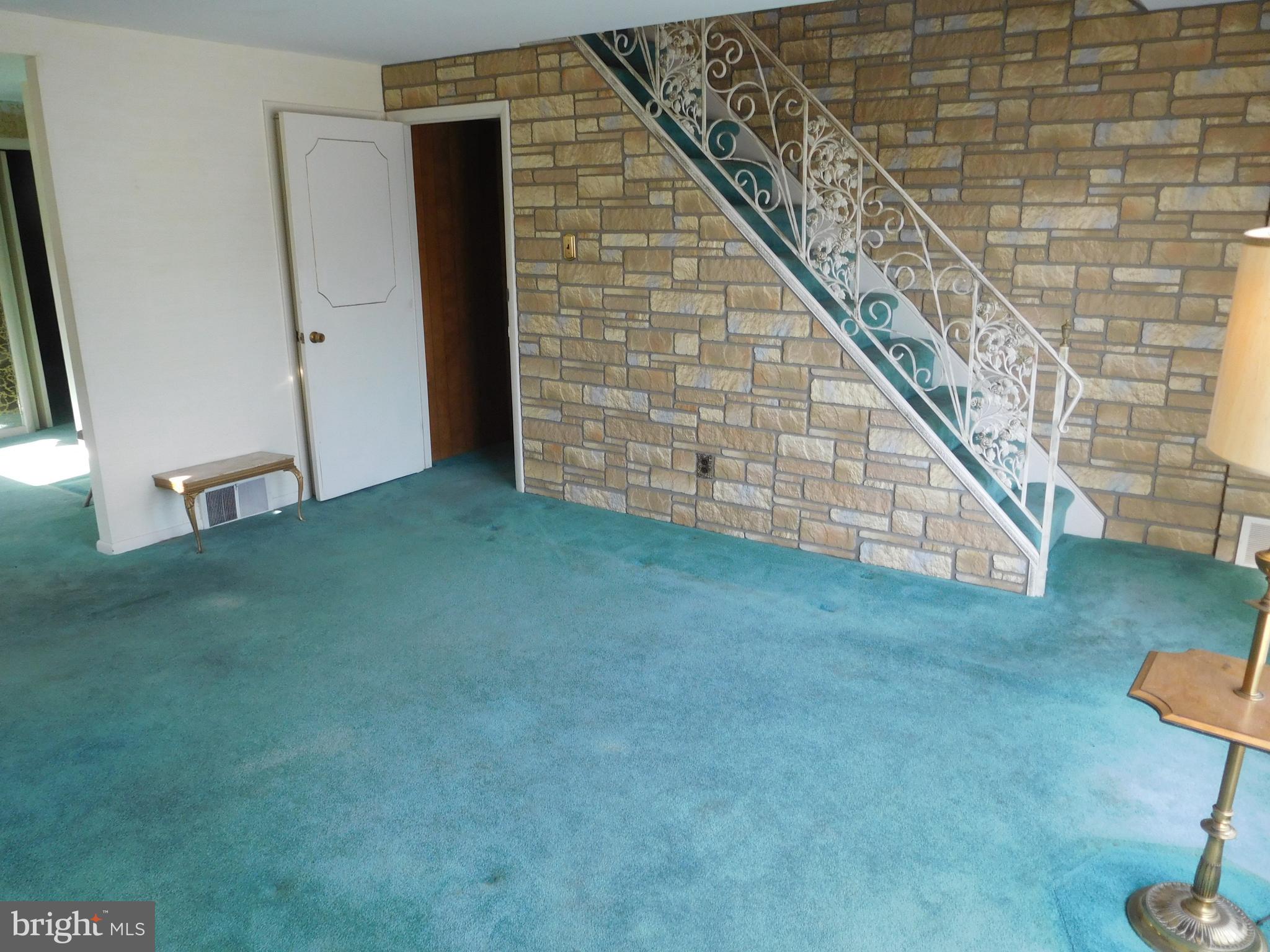 PINE VALLEY - Residential