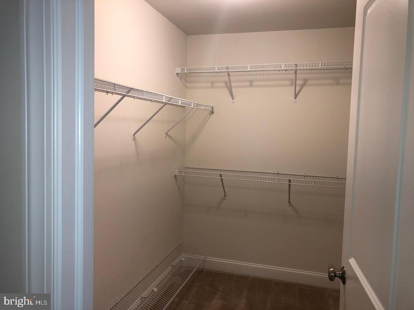 COURTS AT BRYNWOOD - Residential Lease