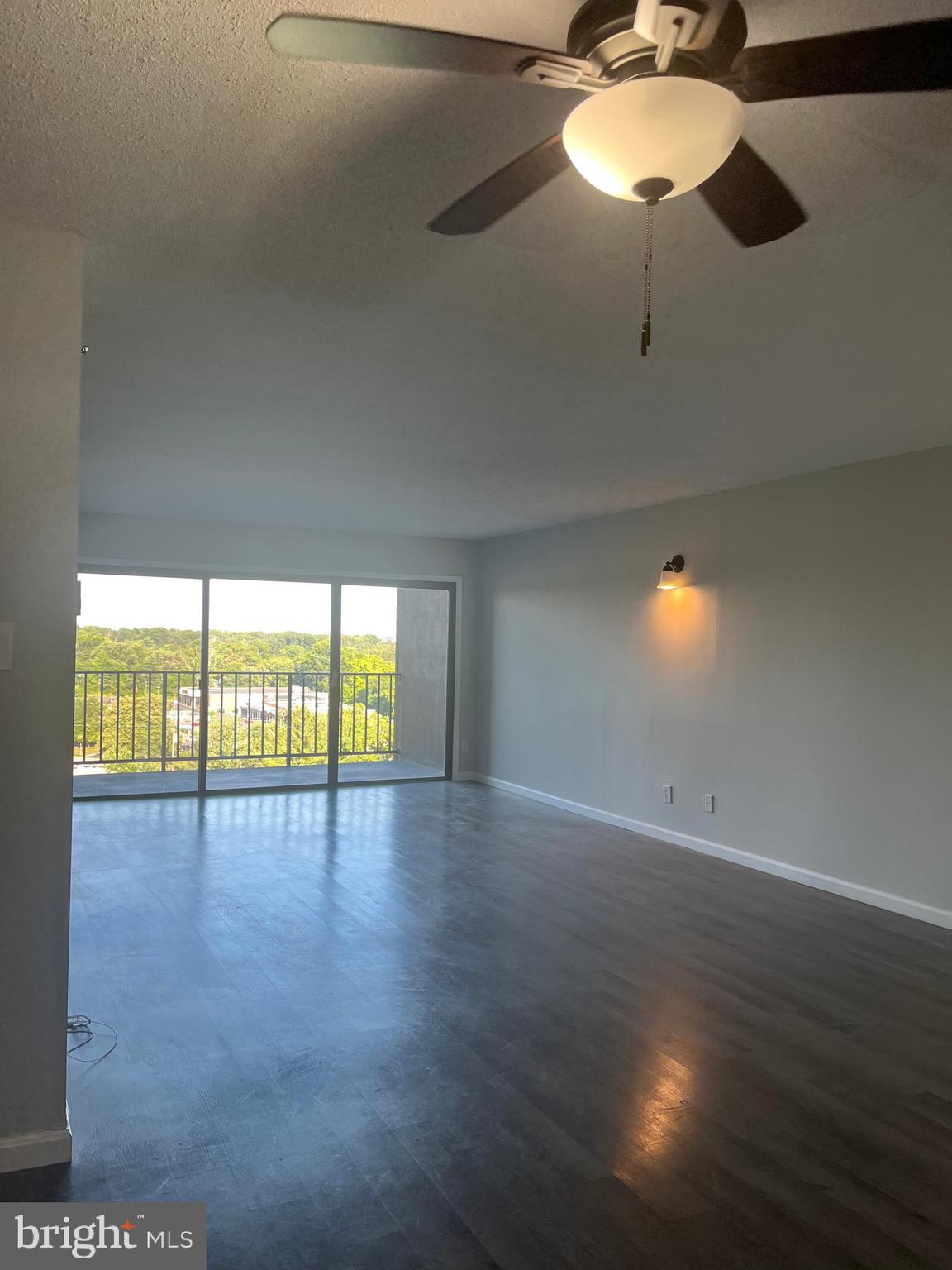 RACQUET CLUB - Residential