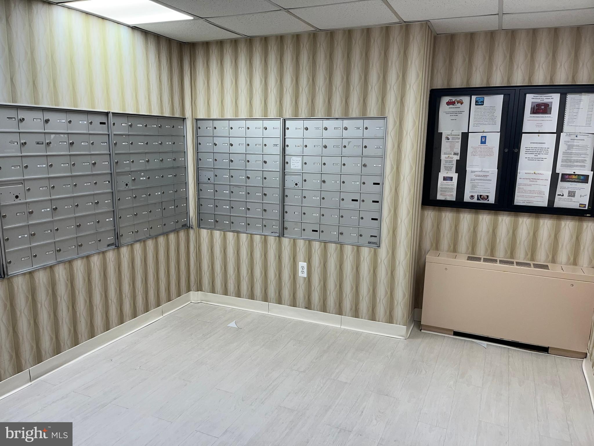 RACQUET CLUB - Residential