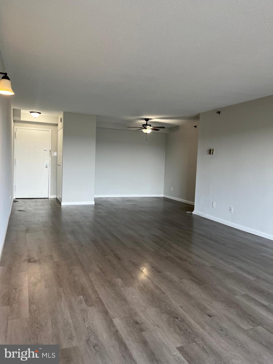 RACQUET CLUB - Residential