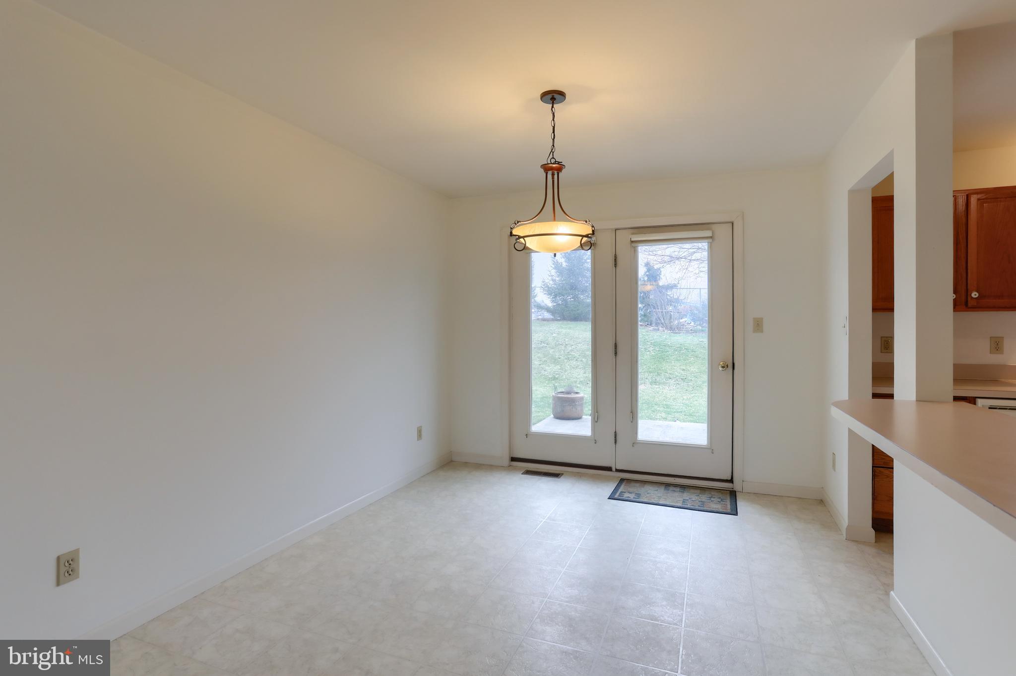 QUENTIN HUNT - Residential