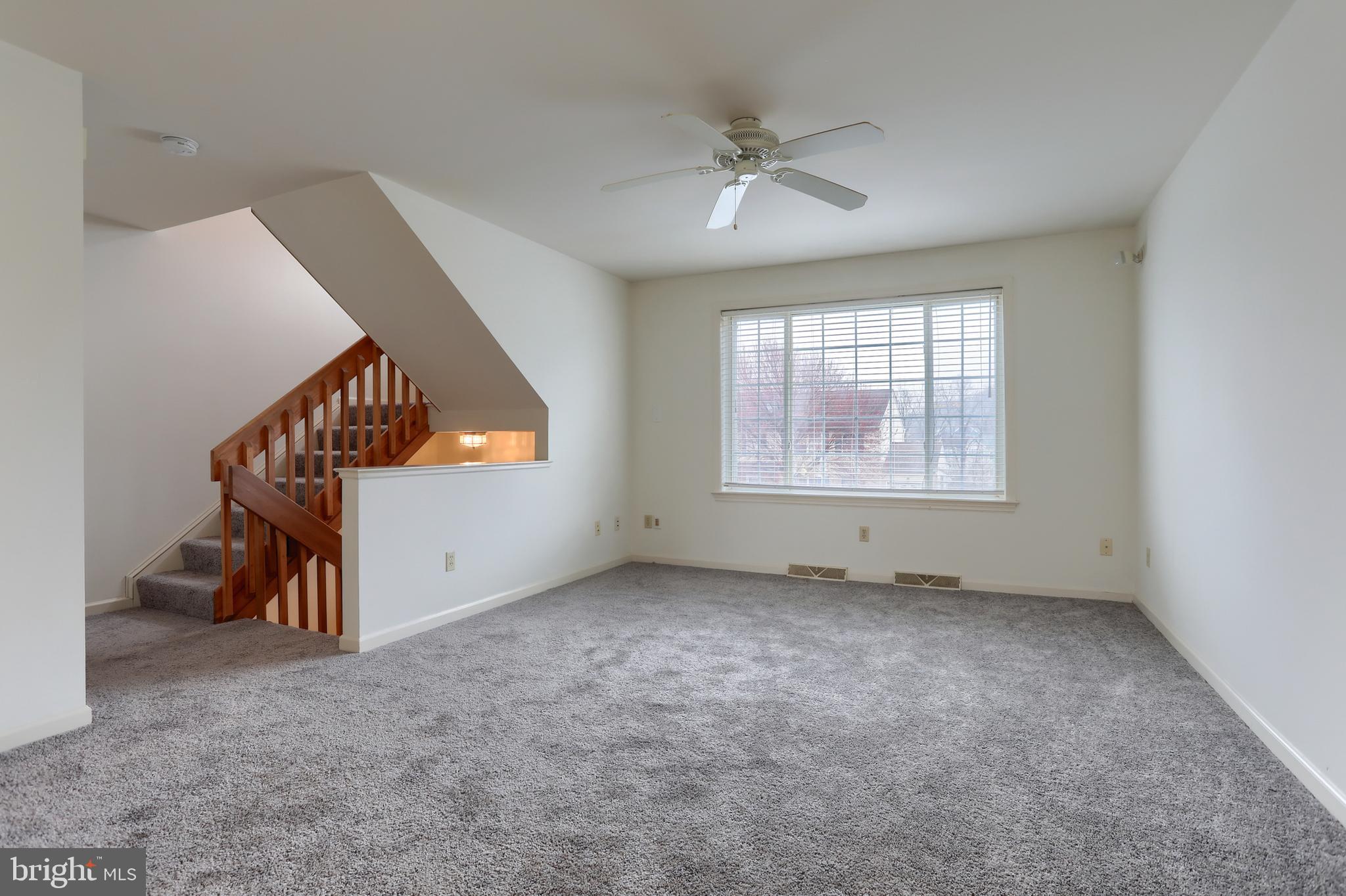 QUENTIN HUNT - Residential