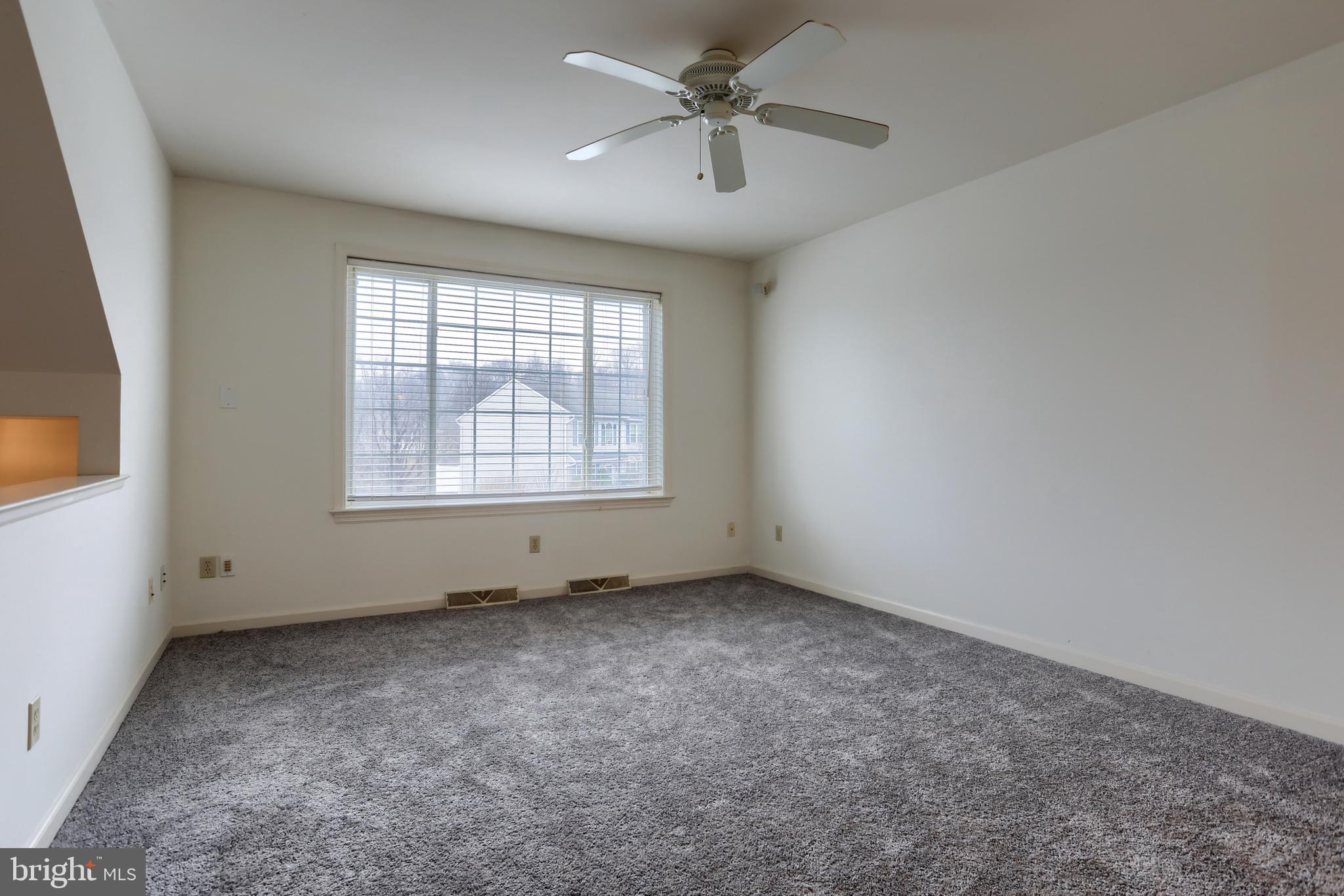 QUENTIN HUNT - Residential