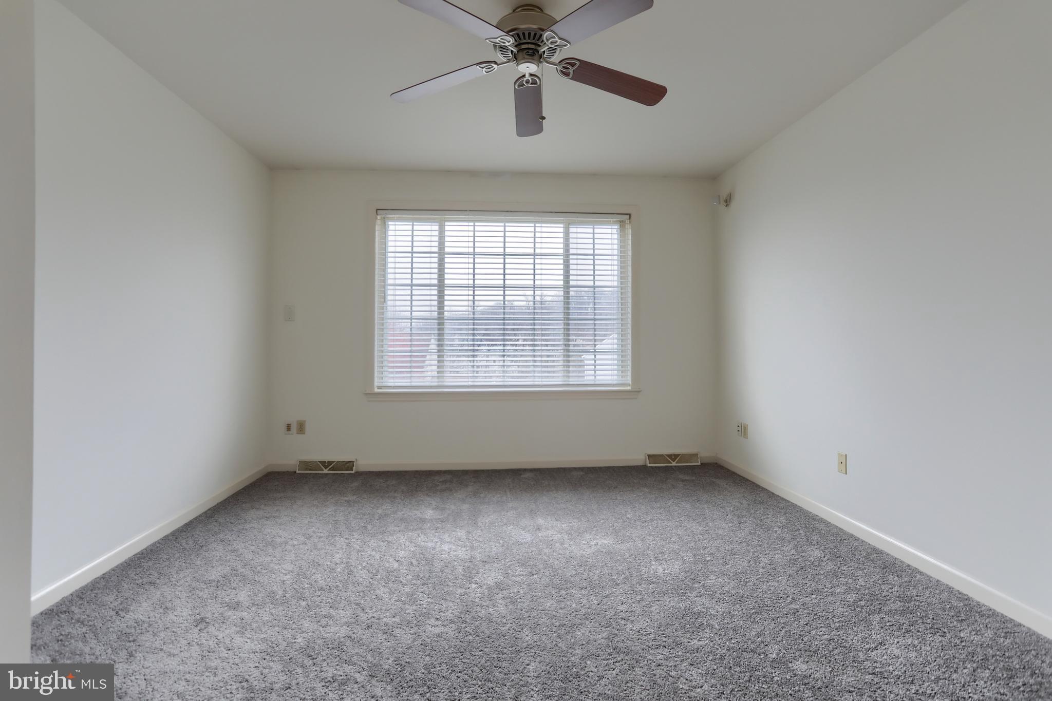 QUENTIN HUNT - Residential