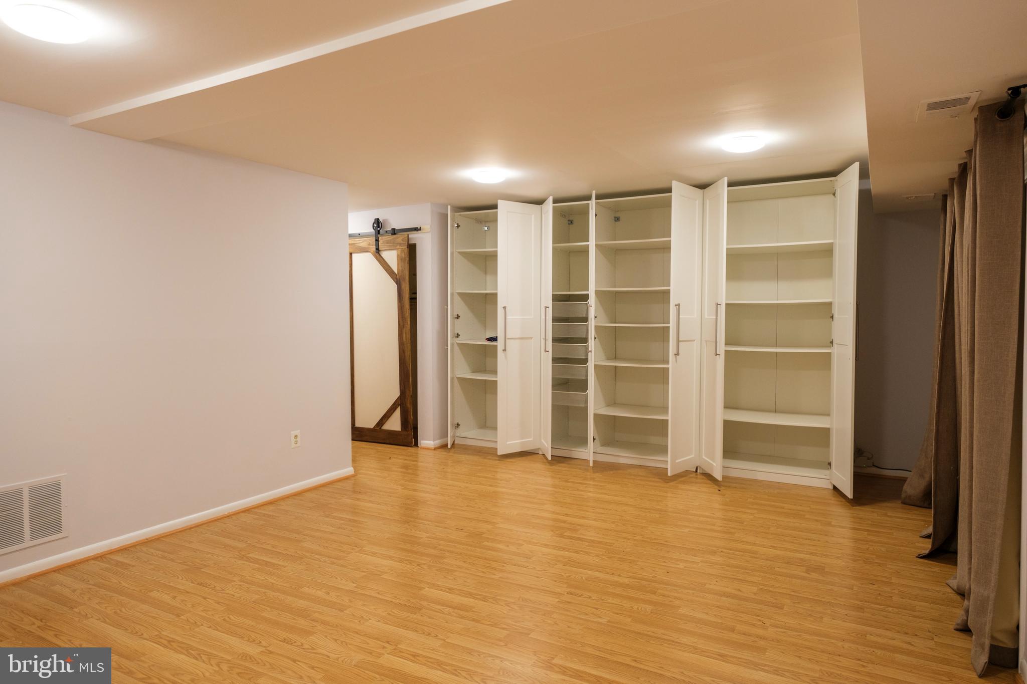 TOWNES OF NORTH CREEK - Residential