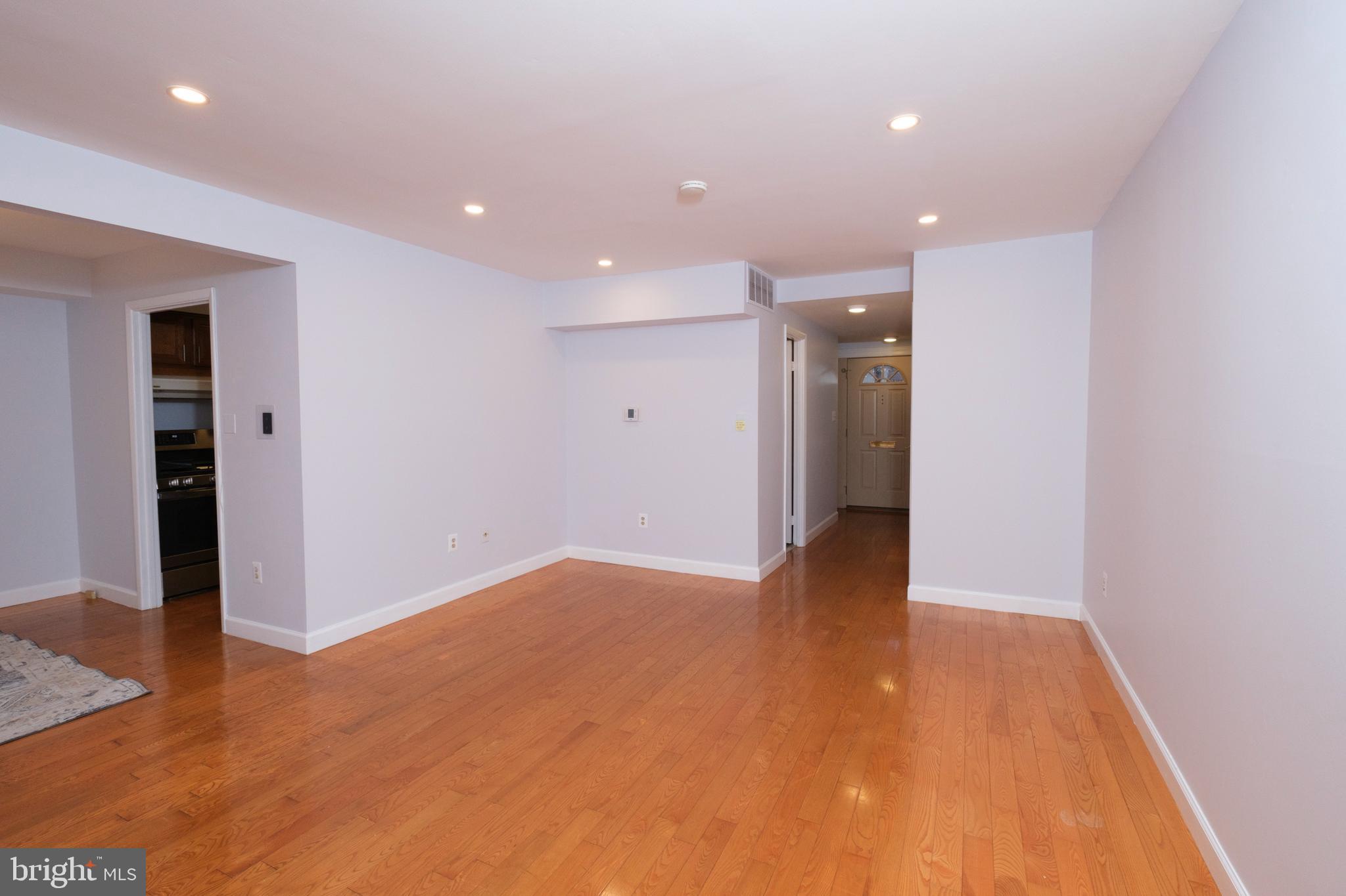 TOWNES OF NORTH CREEK - Residential