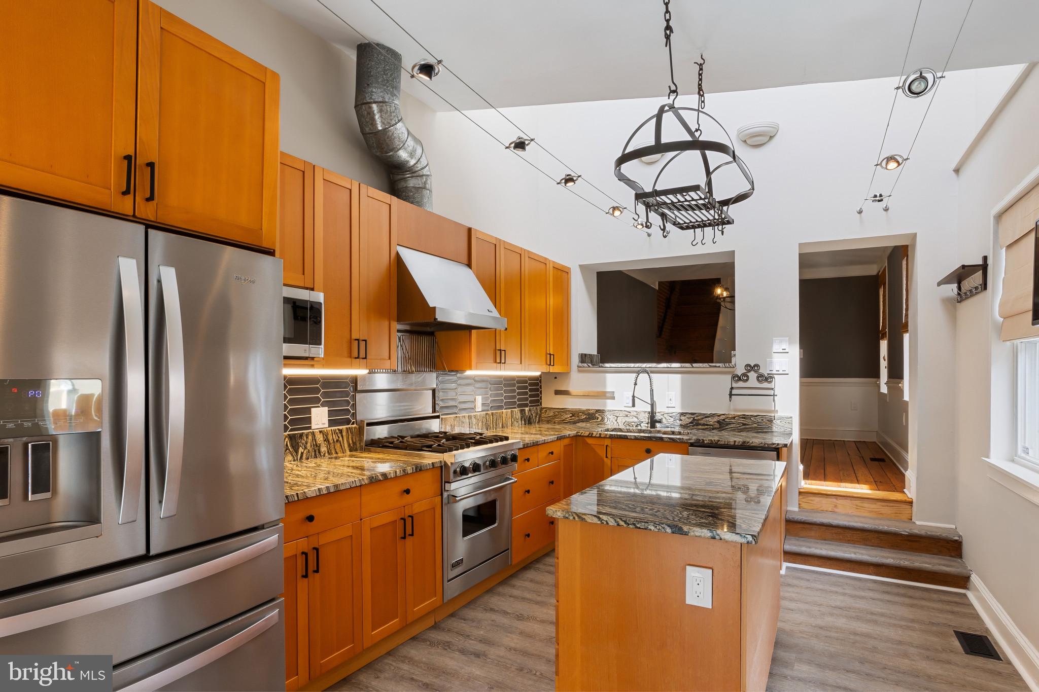 BUTCHERS HILL - Residential