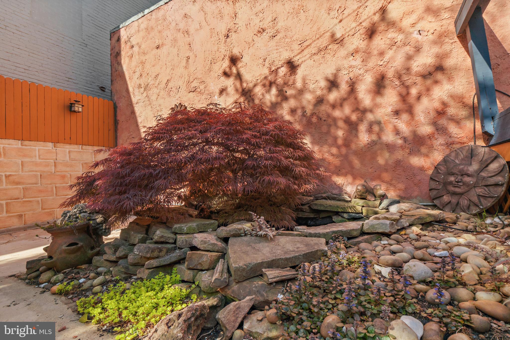 BUTCHERS HILL - Residential